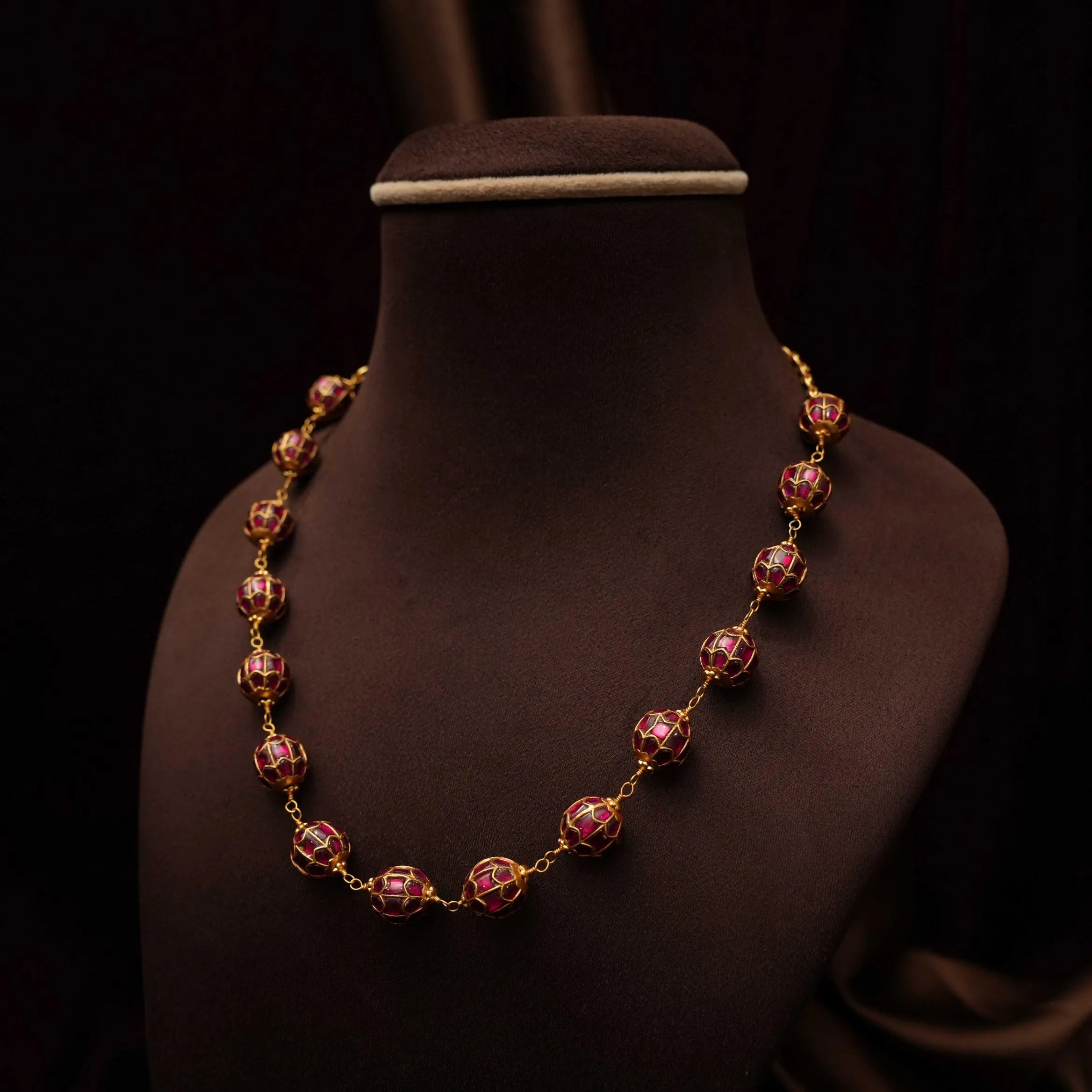 Veida Silver Beaded Necklace - Riya