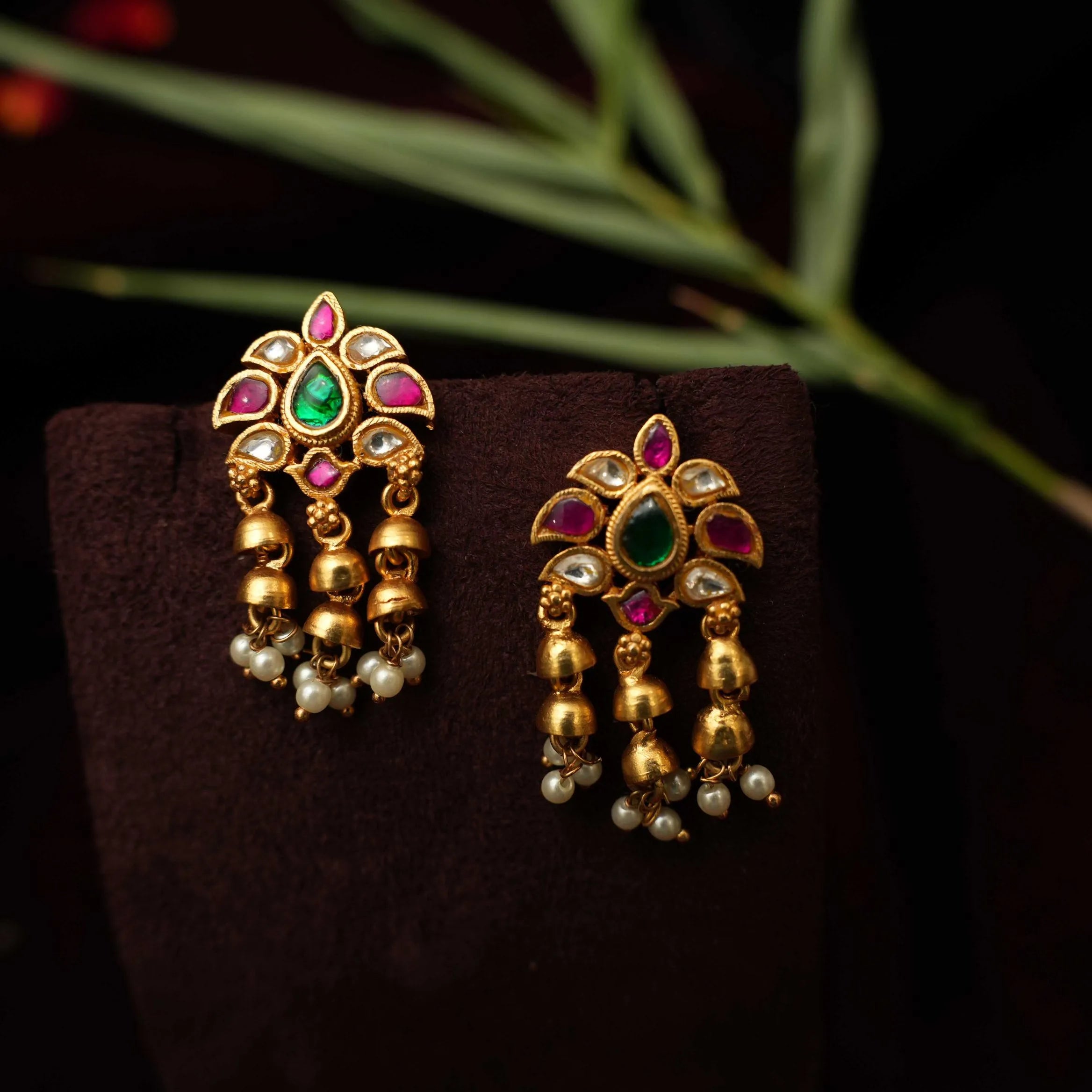 Vennila Antique Earring - White & Pink