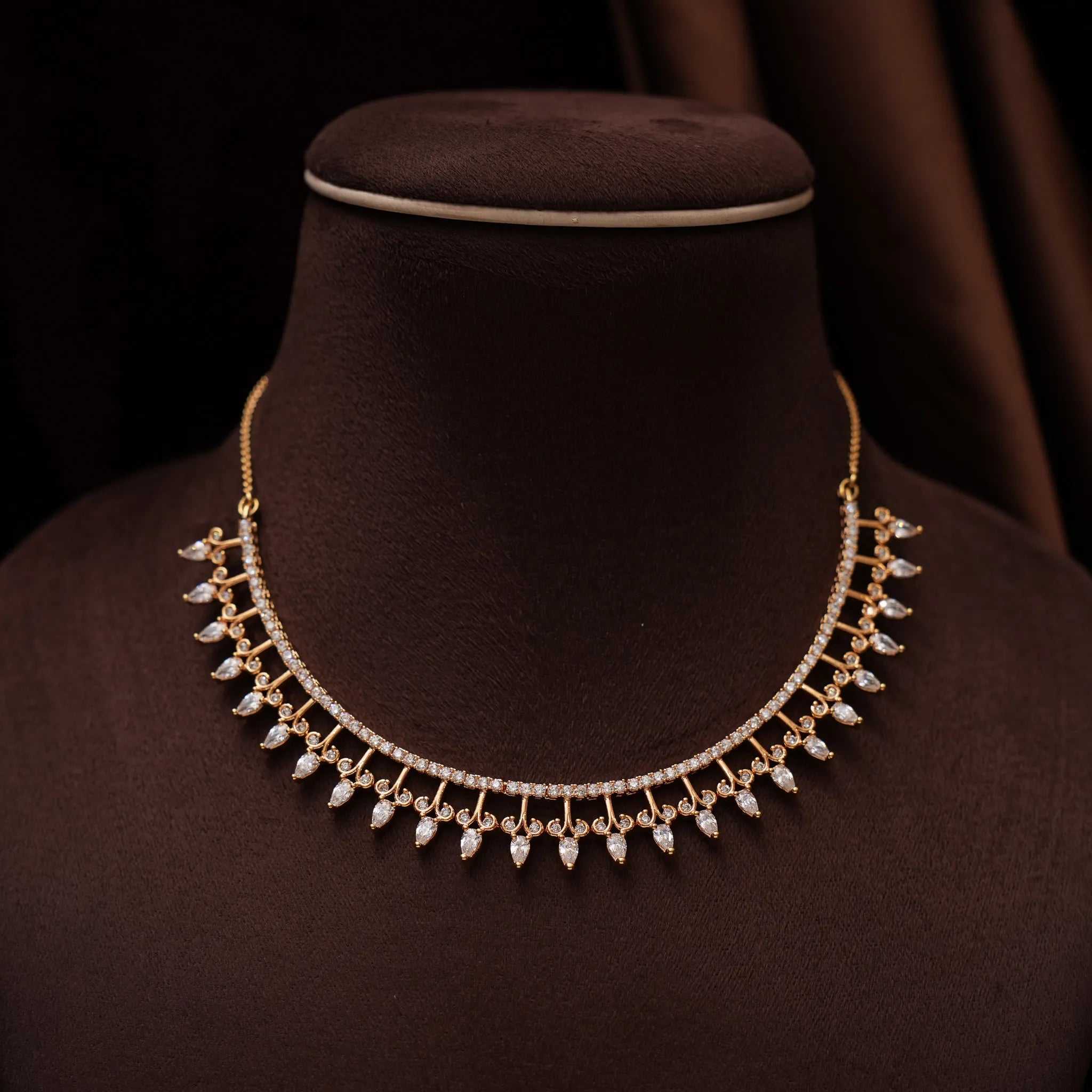 Veyona Zircon Necklace