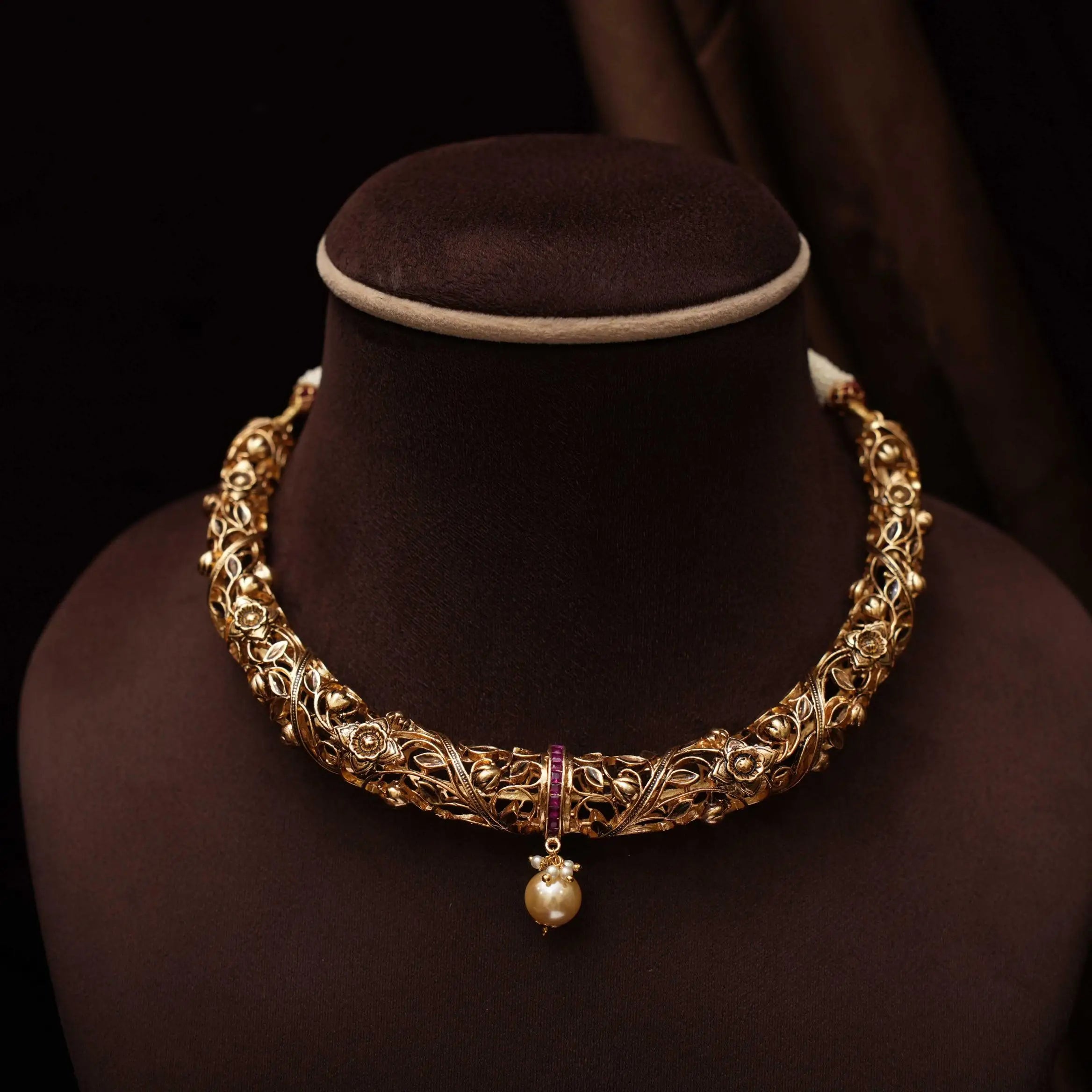 Viha Antique Hasli Necklace