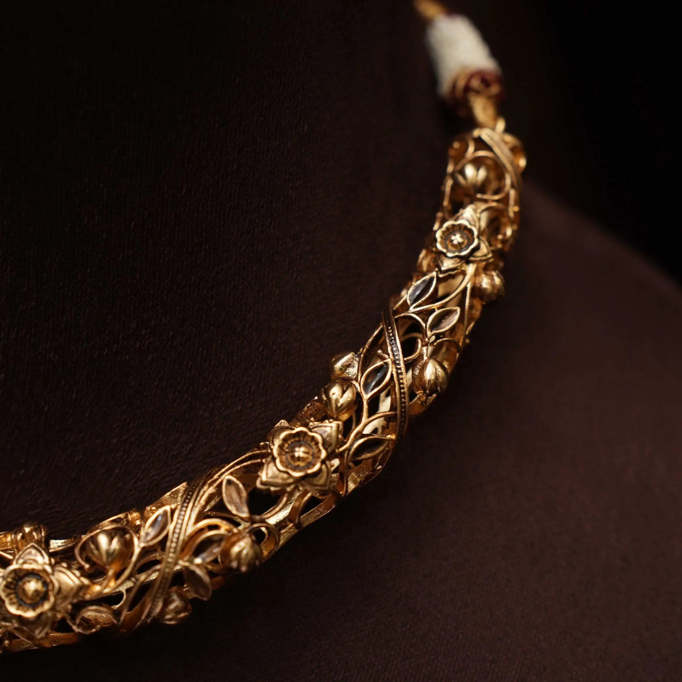 Viha Antique Hasli Necklace