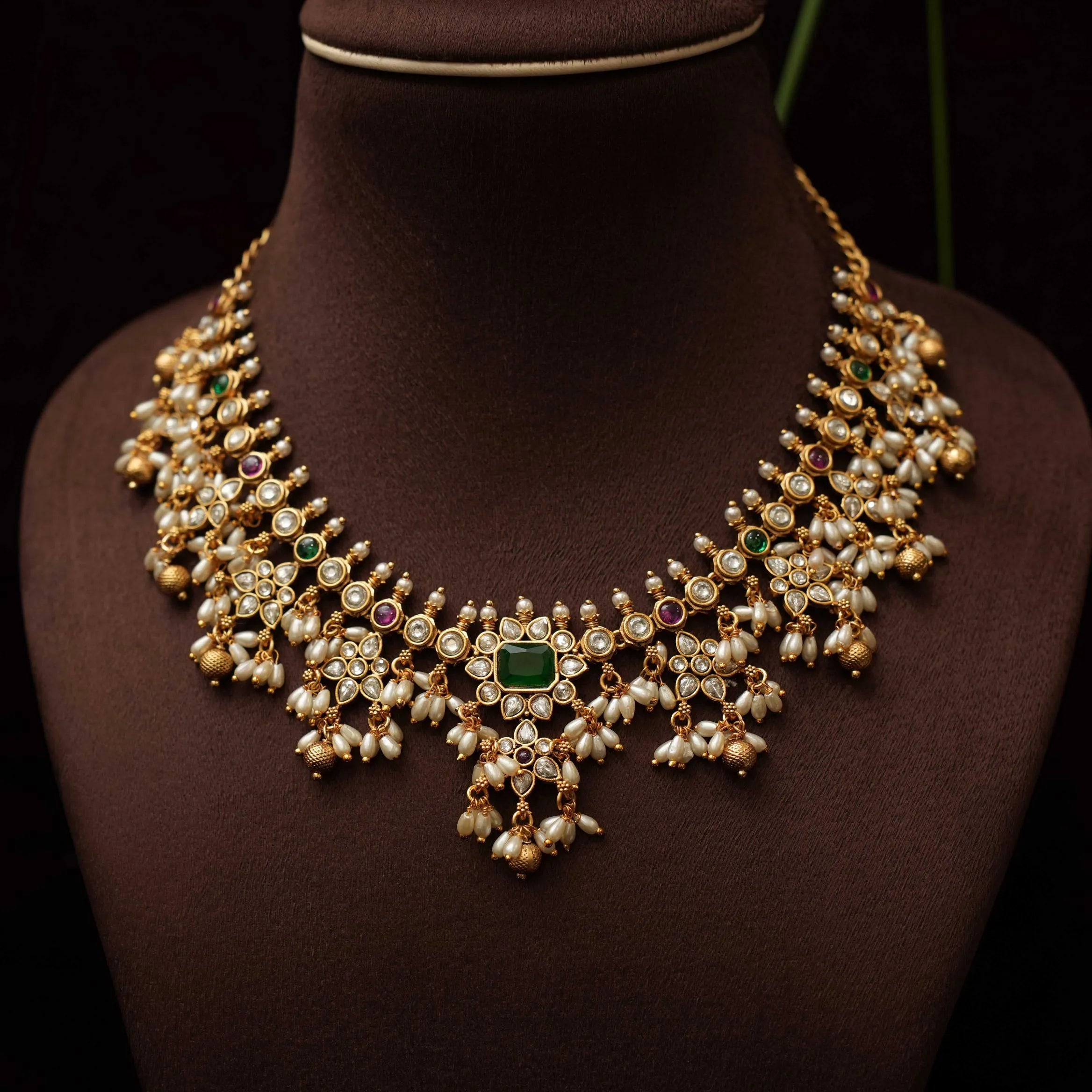 Falisha Guttupusulu Necklace - White