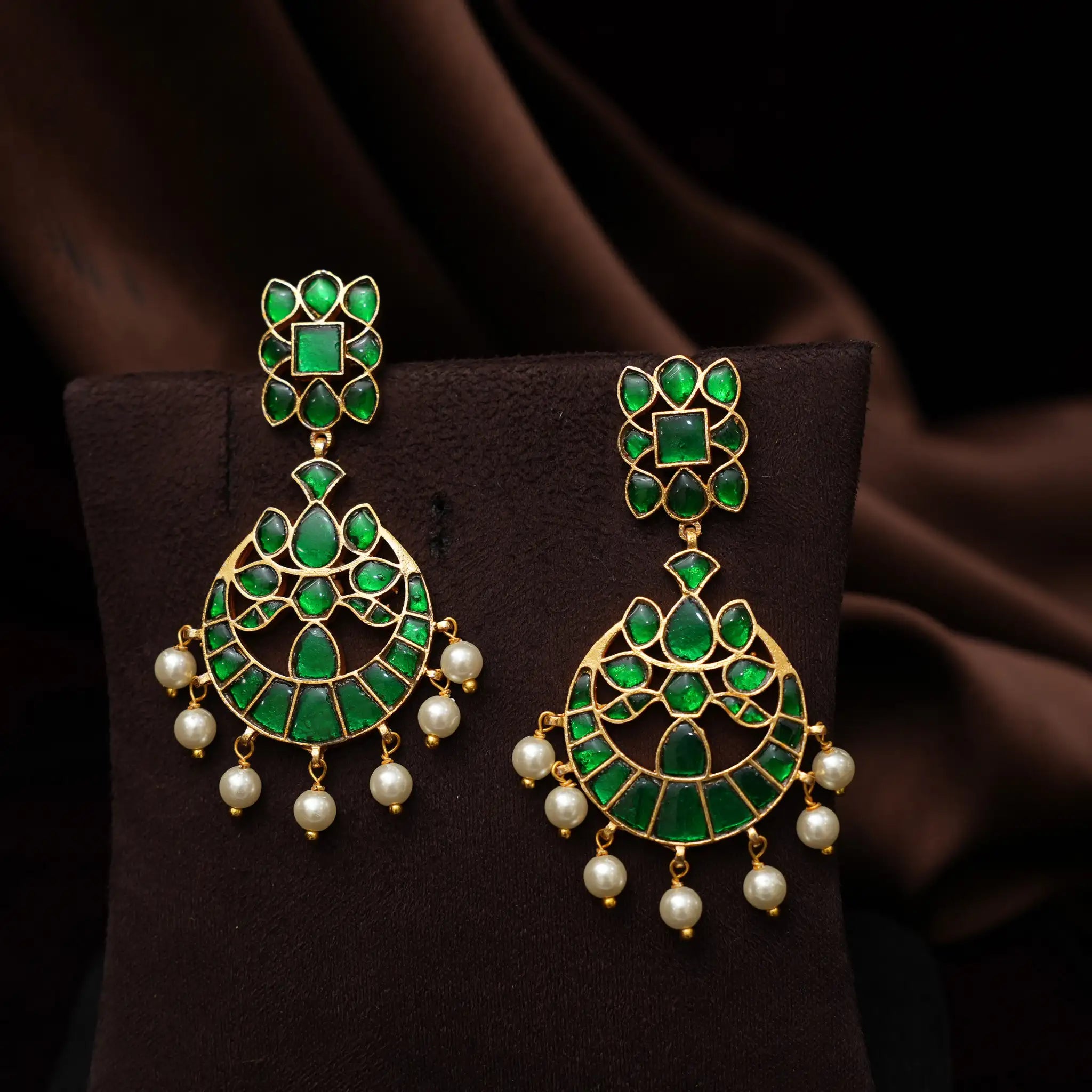 Vihanika Polki Necklace - Green