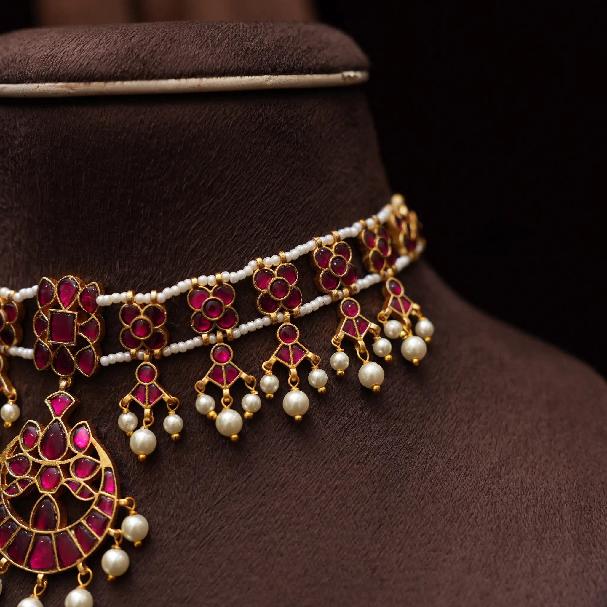 Vihanika Polki Necklace - Red