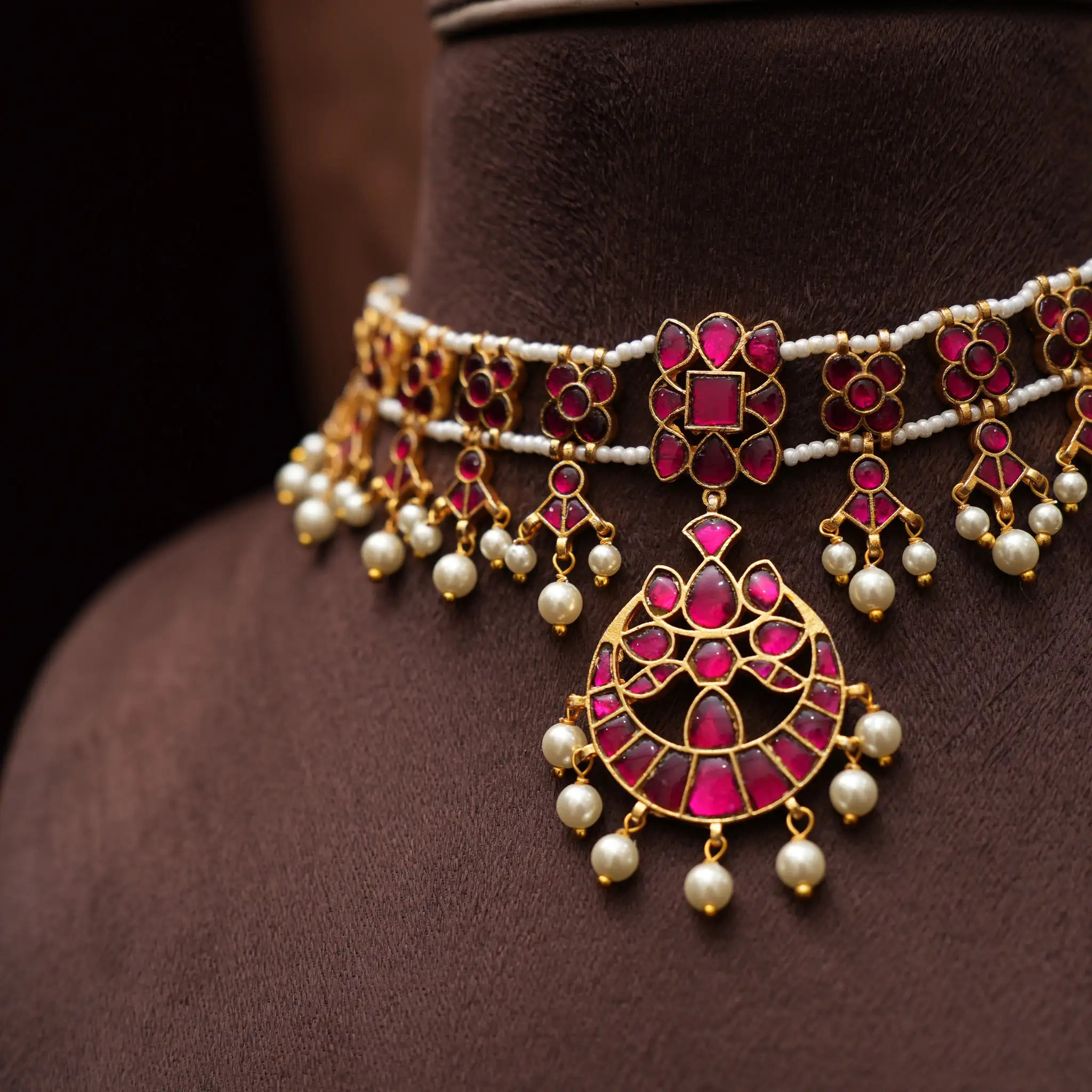 Vihanika Polki Necklace - Red