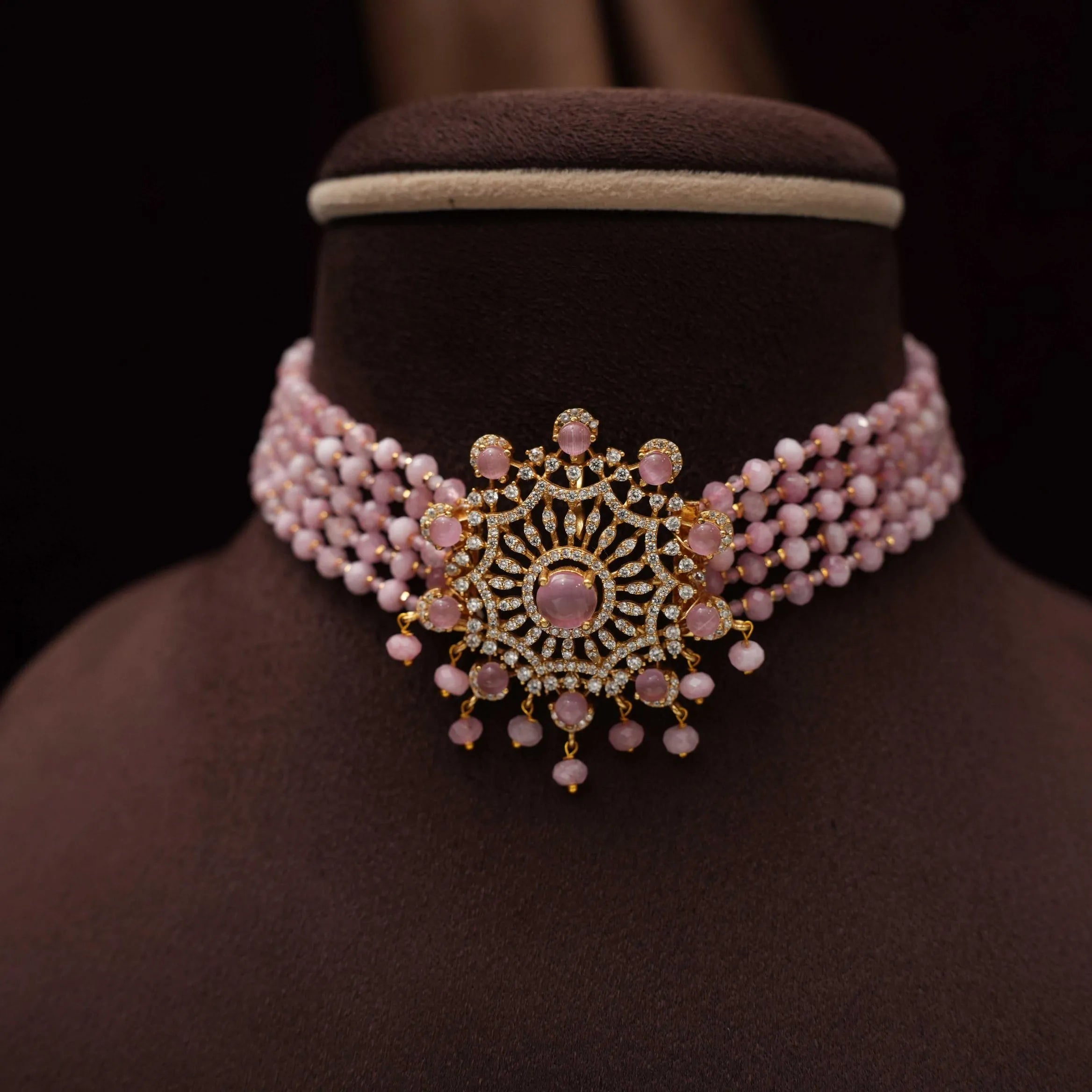 Vihank Beaded Choker - Pink