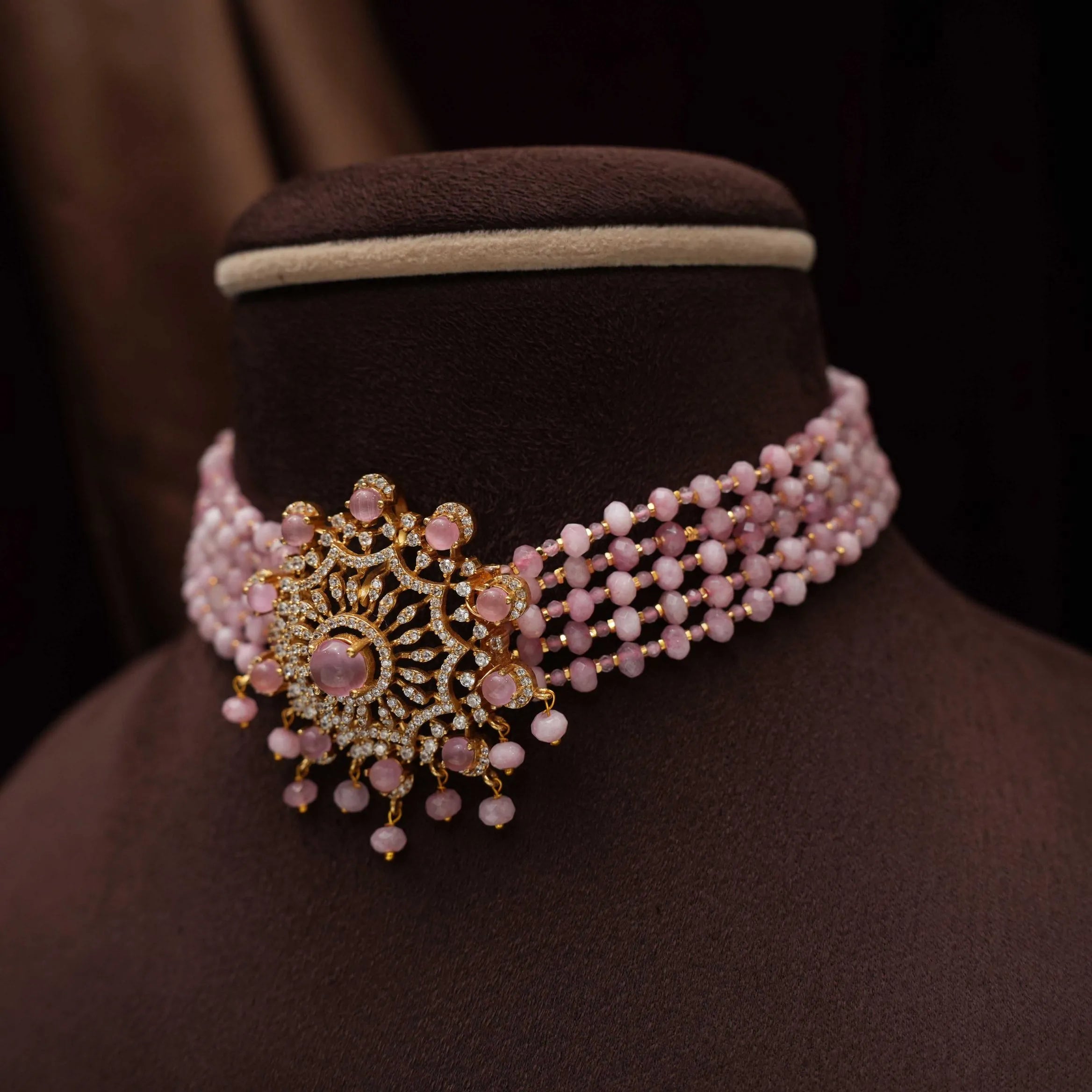 Vihank Beaded Choker - Pink