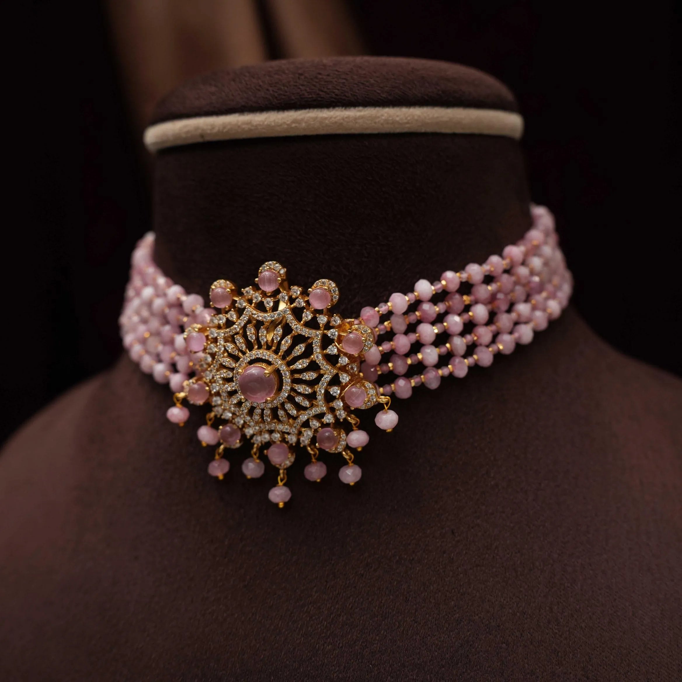 Vihank Beaded Choker - Pink