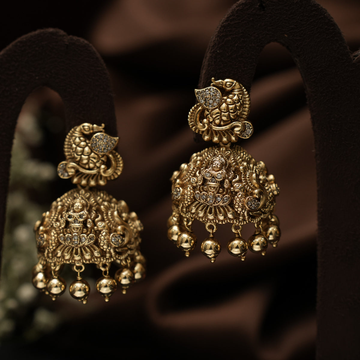 Vishnumaya Antique Jhumka Earrings