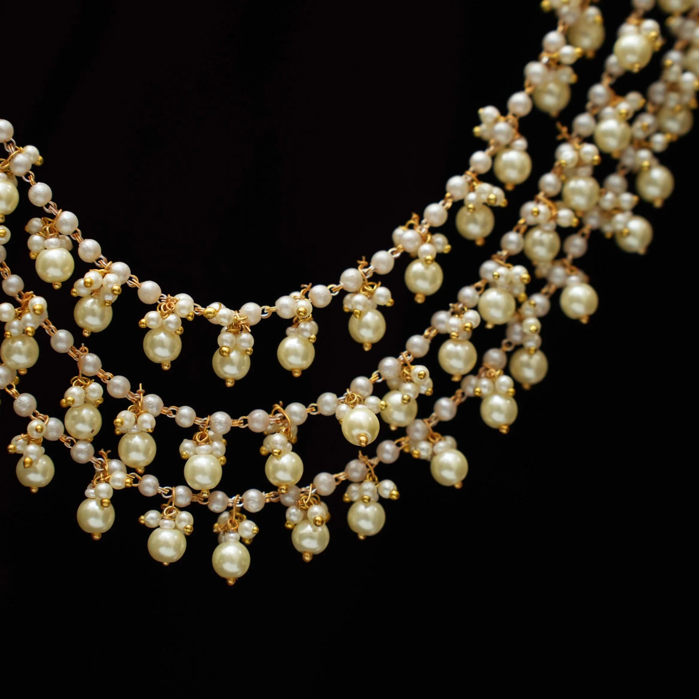 Vivan Polki Ear Chain