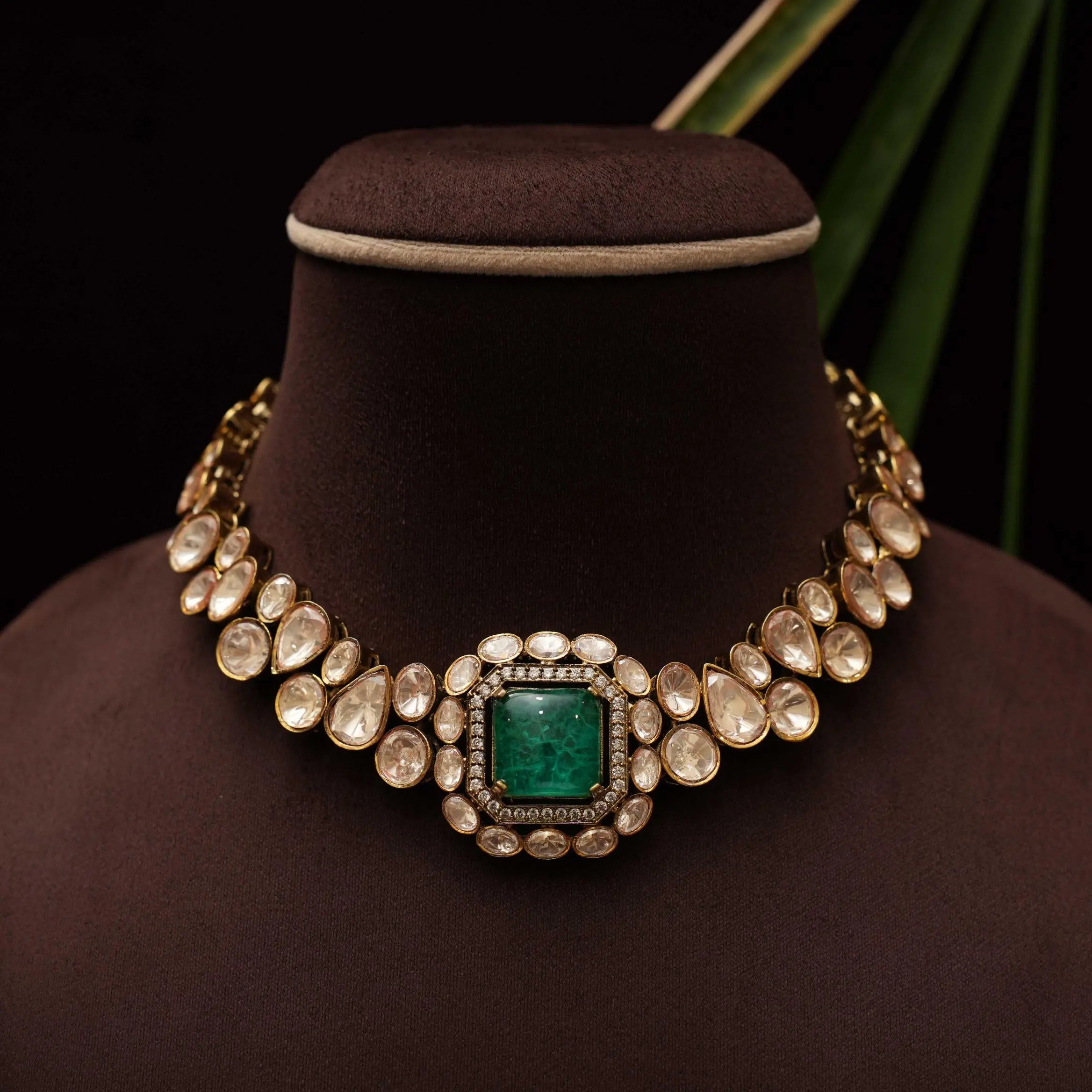 Vivien Victorian Necklace - Green