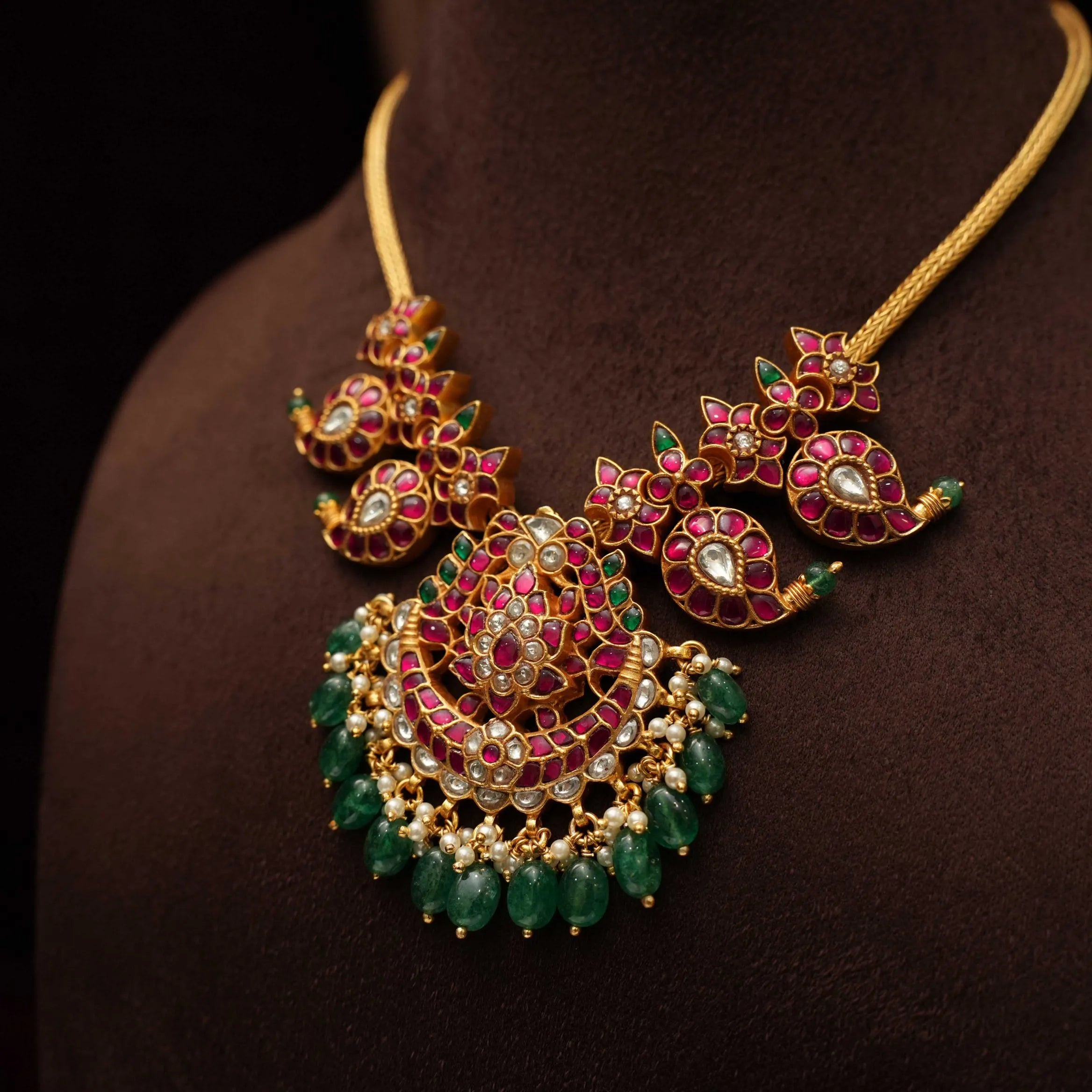 Yaatika Silver Necklace - Hiya