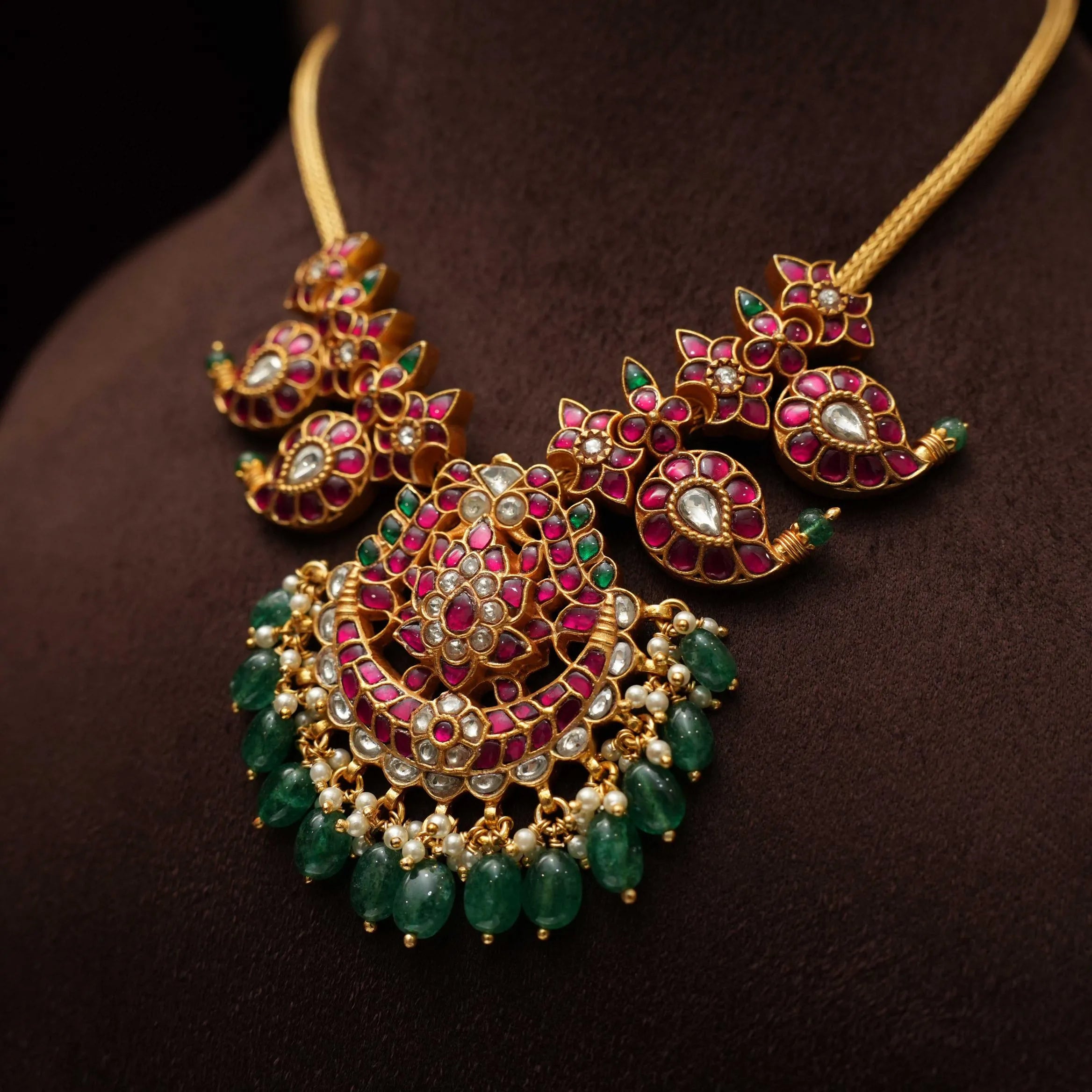 Yaatika Silver Necklace - Hiya