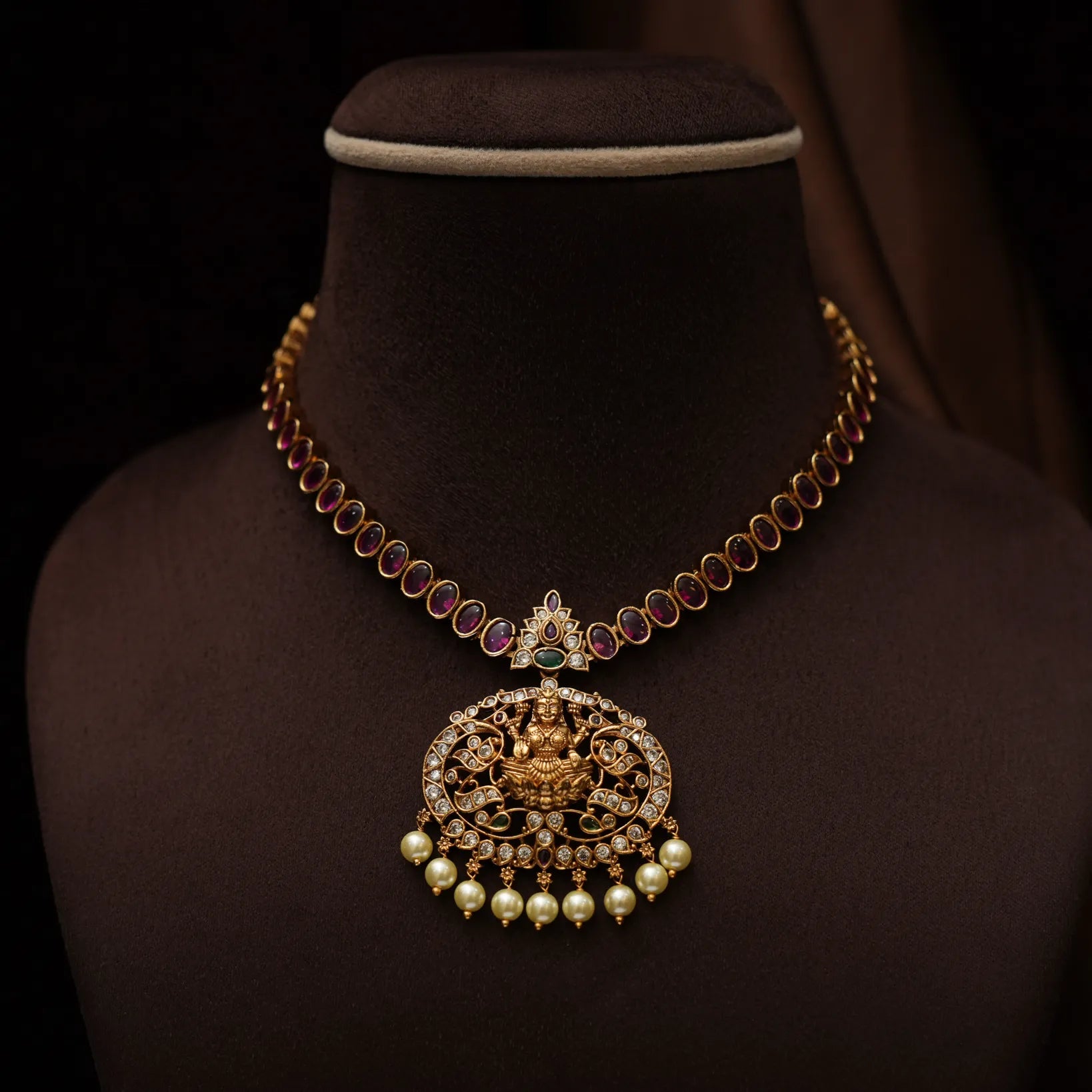 Yavanika Antique Necklace - Ava