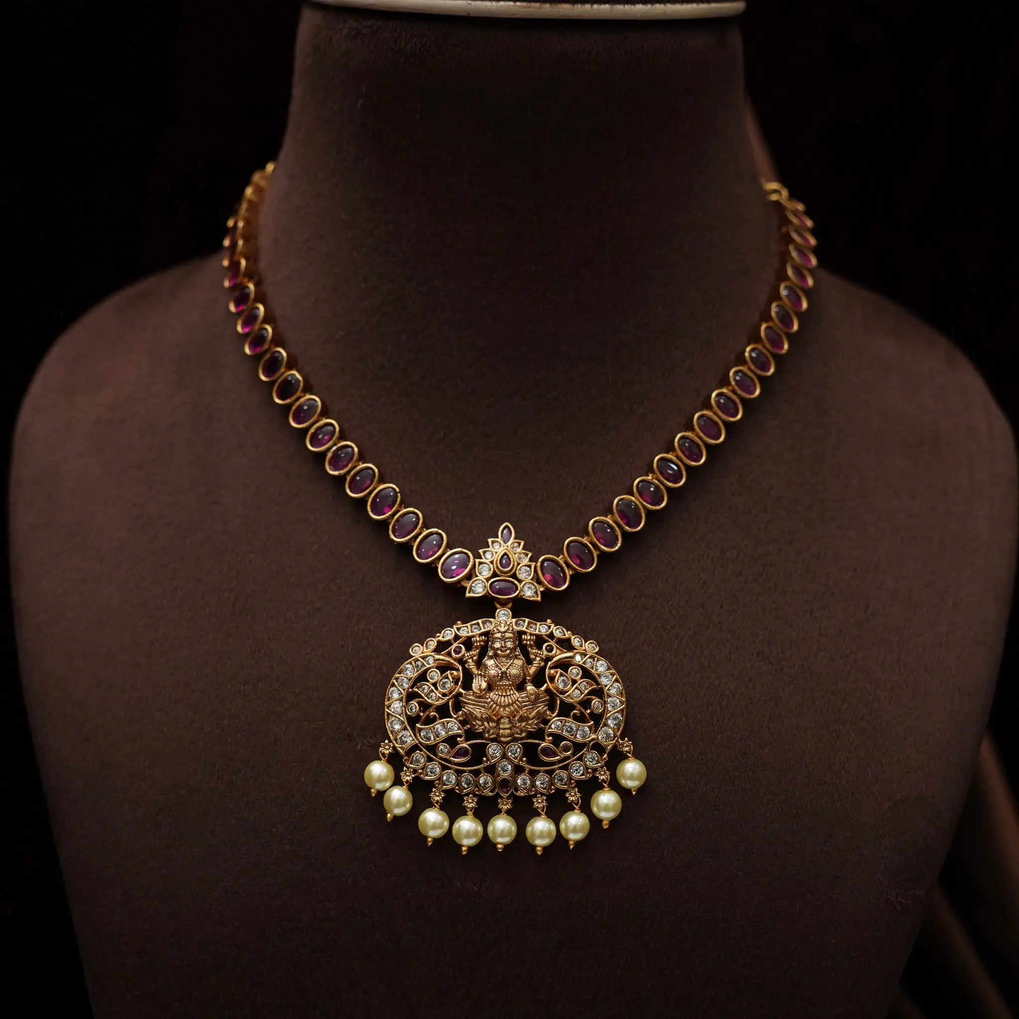 Yavanika Antique Necklace - Tia