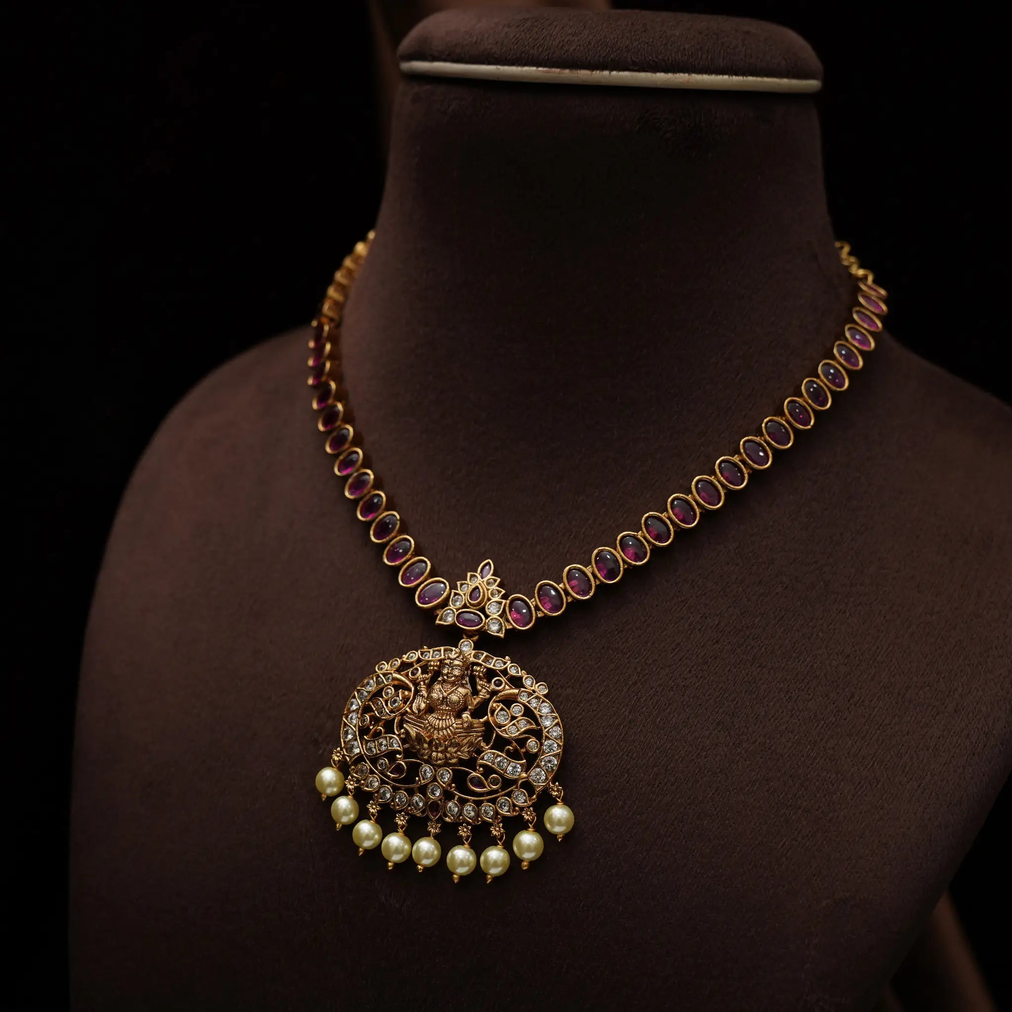 Yavanika Antique Necklace - Tia
