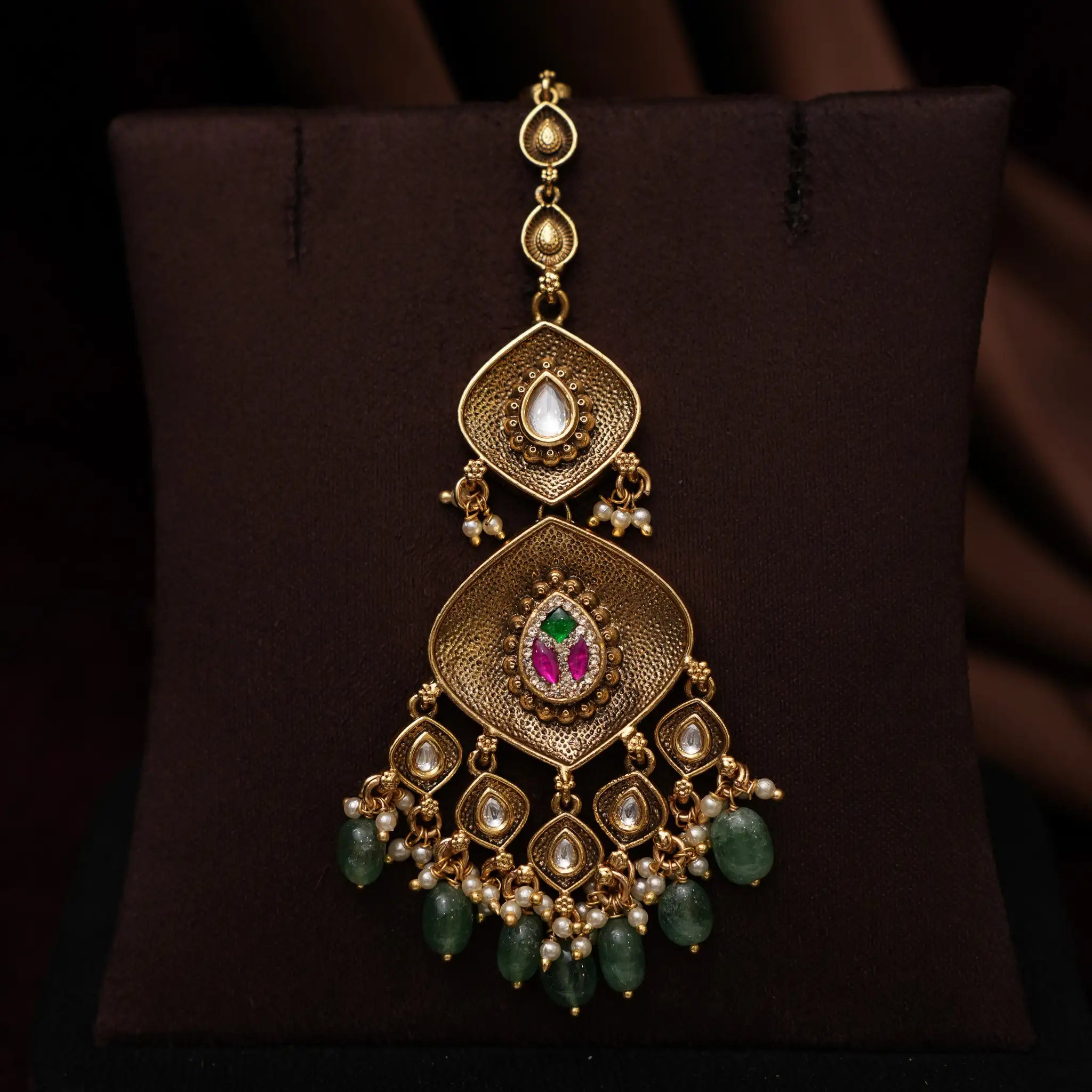 Yuvi Antique Tikka