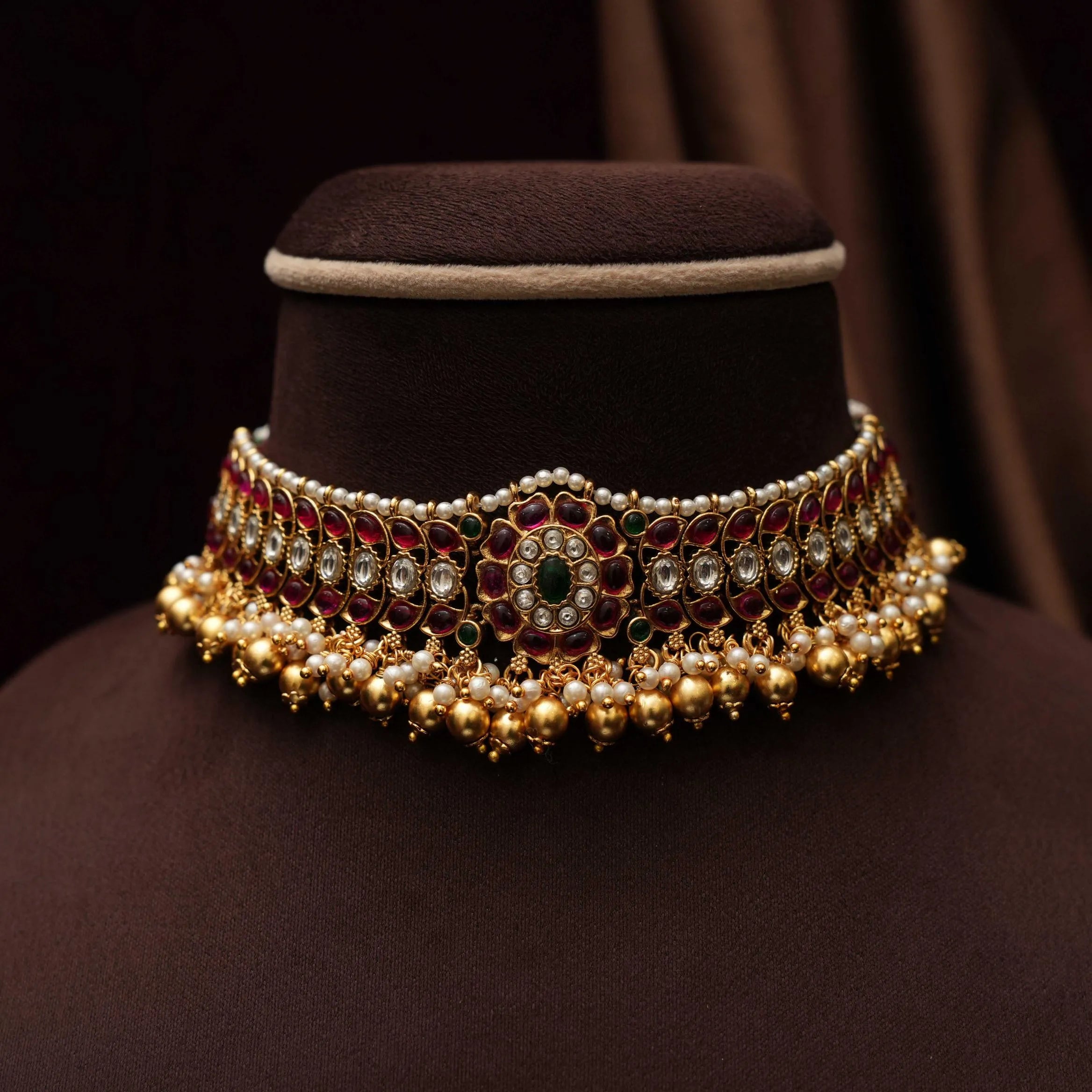 Yuvika Antique Necklace
