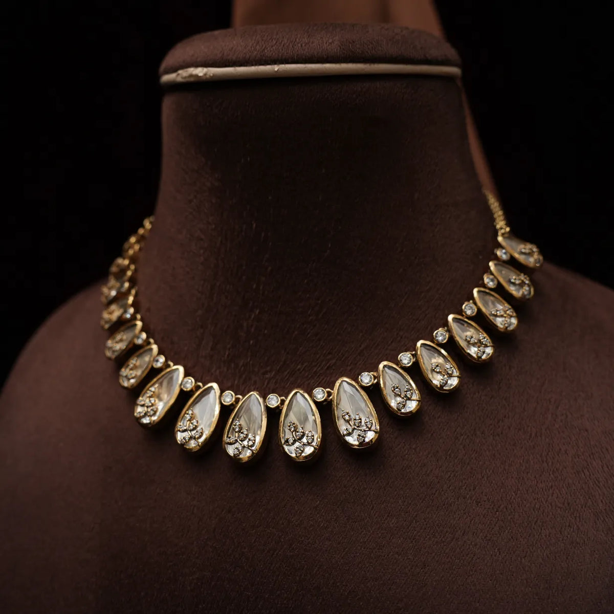 Yuvina Victorian Necklace