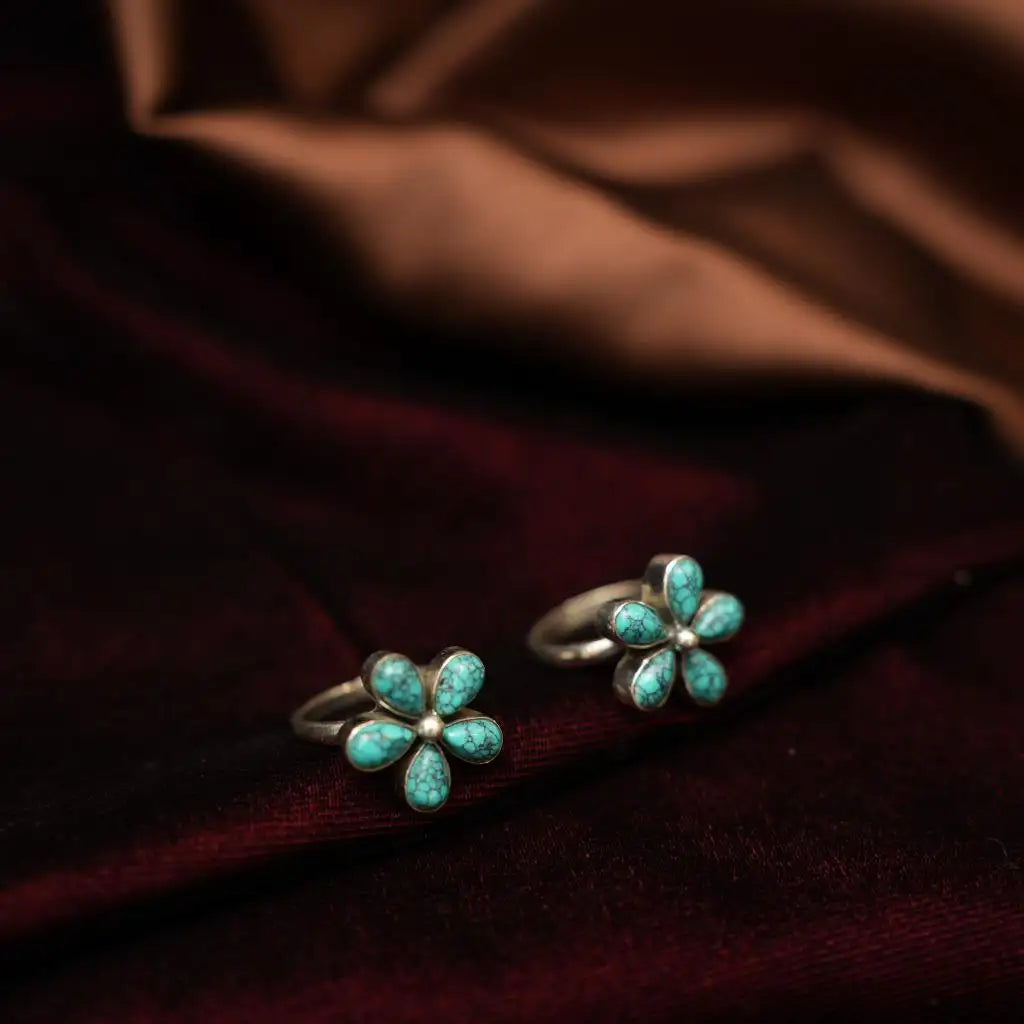 Zavya Silver Toe Ring