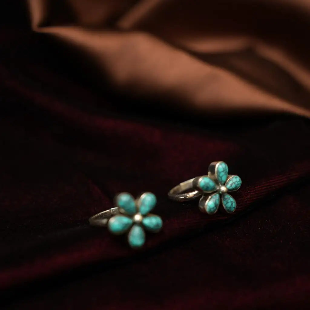 Zavya Silver Toe Ring