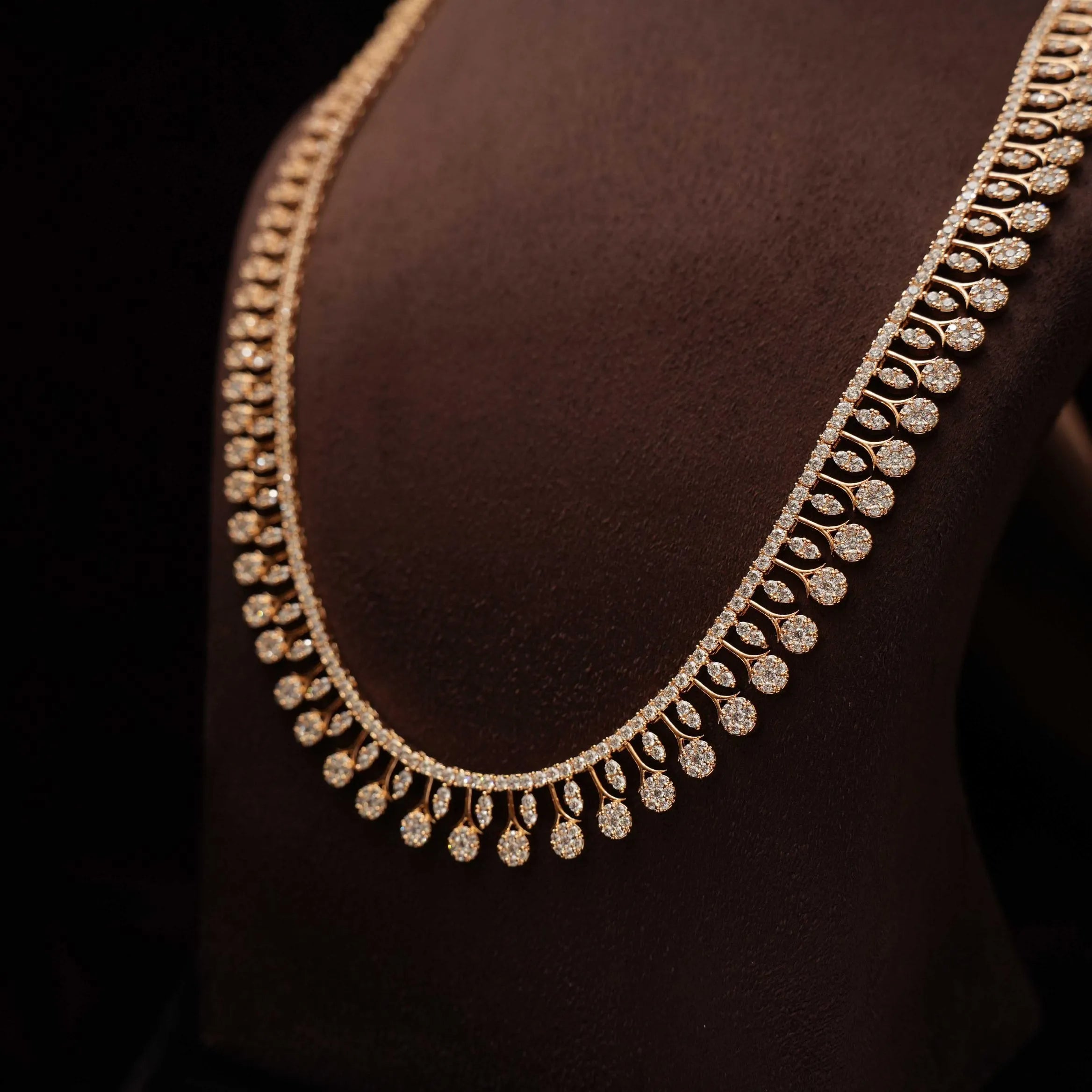 Zunaria Zircon Necklace