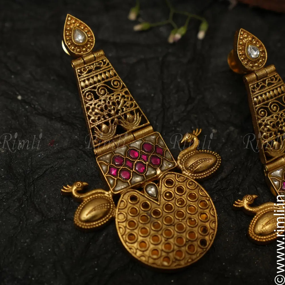 Akshvi Antique Earrings