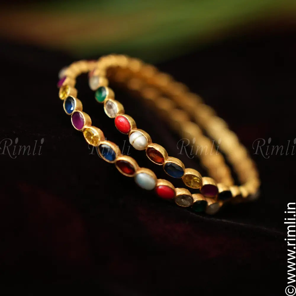 Anandini Silver Bangle - Rimli Boutique