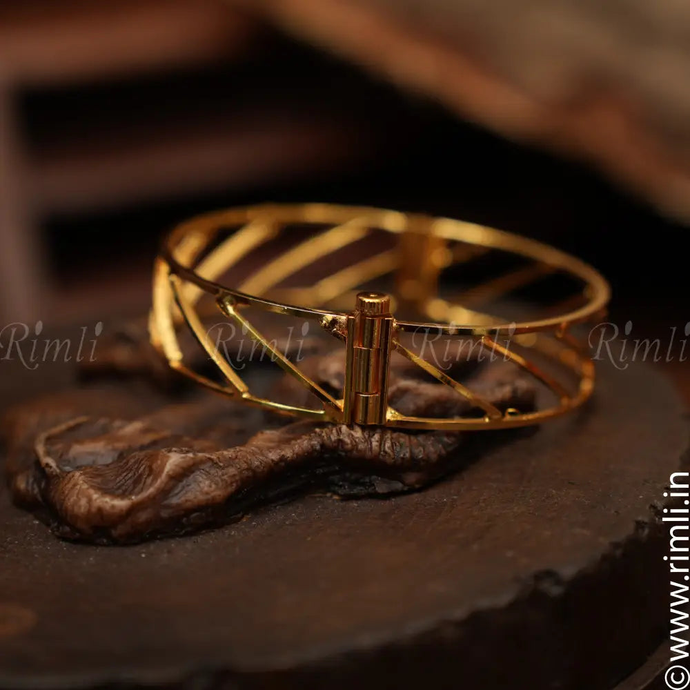 Krithvi Antique Bracelet - Rimli Boutique