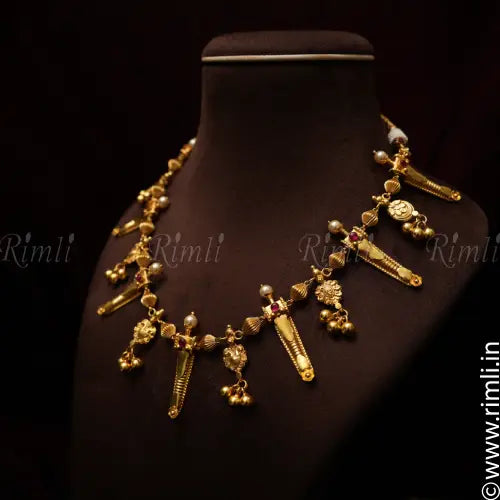 Yashitha Silver Necklace - Rimli Boutique