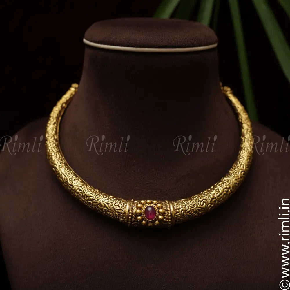 Eshana Silver Hasli Necklace - Rimli Boutique