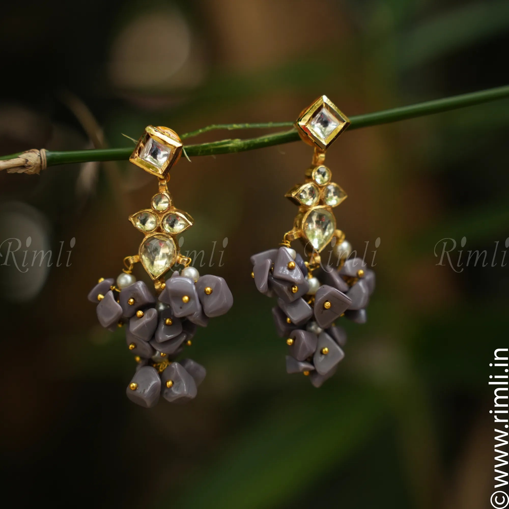 Grey Cluster Earring - Rimli Boutique