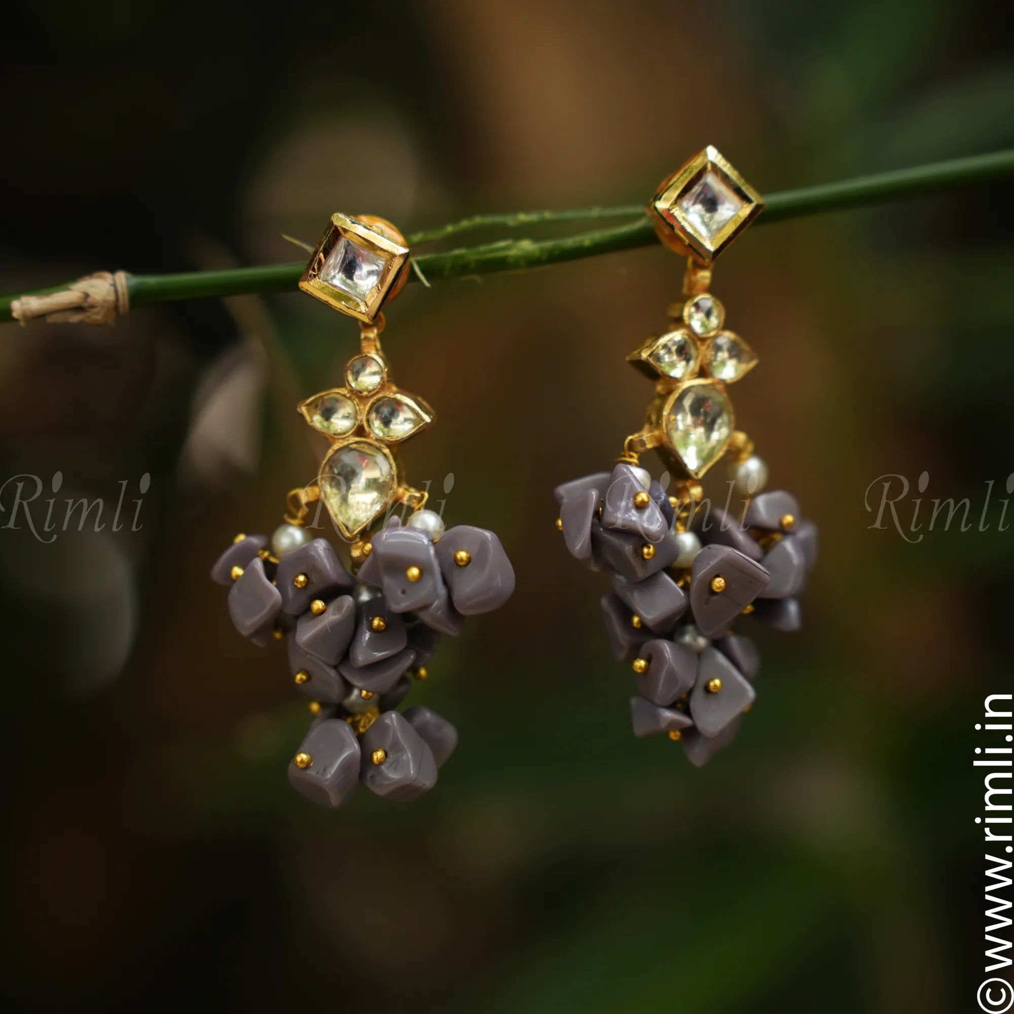 Grey Cluster Earring - Rimli Boutique