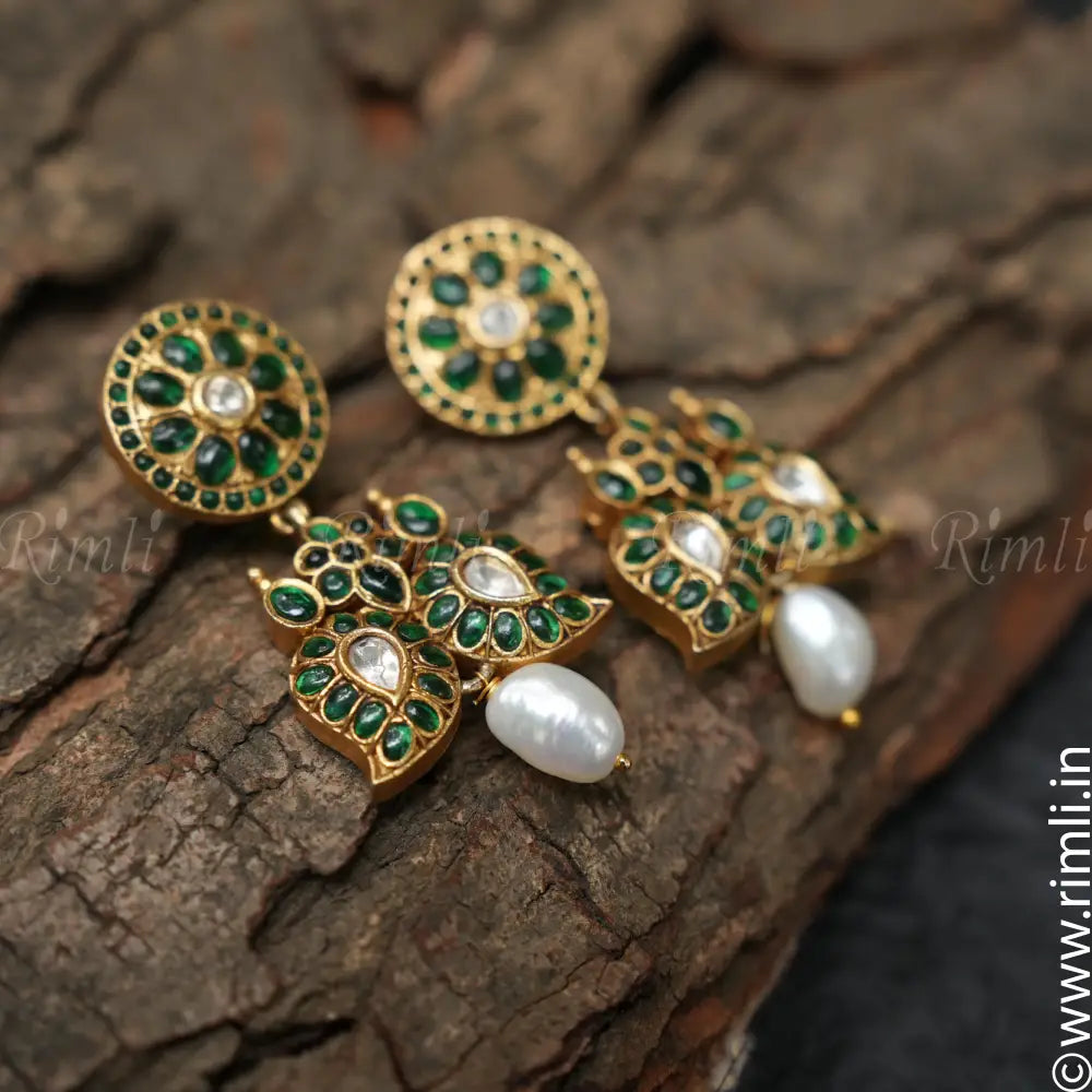 Avika Silver Earrings