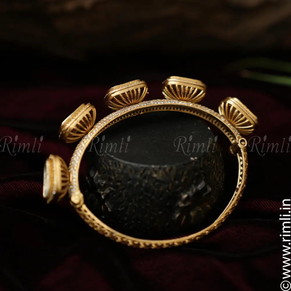 Nava Victorian Kundan Bracelet - Rimli Boutique