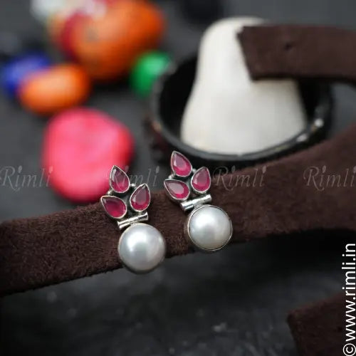 Rani Silver Ear Stud - Rimli Boutique