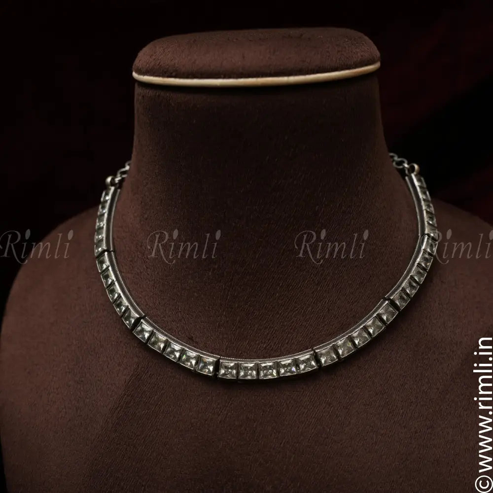 Chandana Silver Necklace - Rimli Boutique