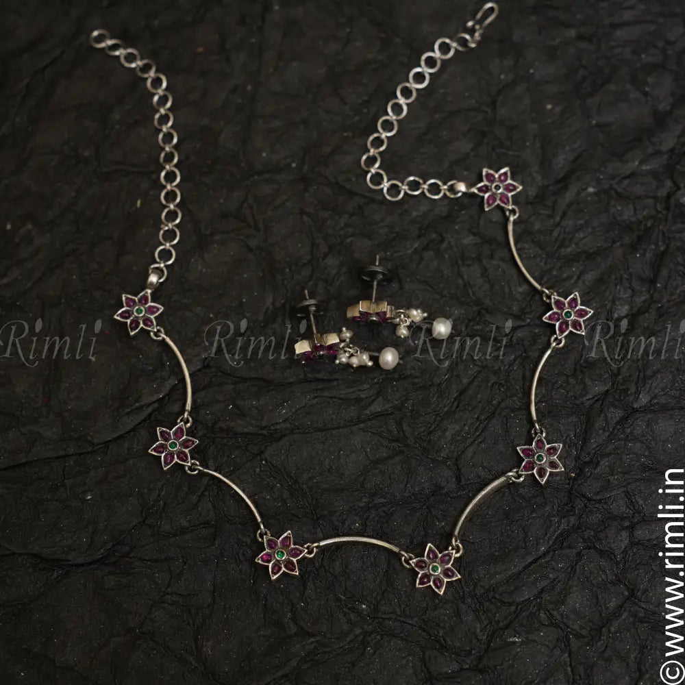 Tanisha Silver Necklace - Red - Rimli Boutique