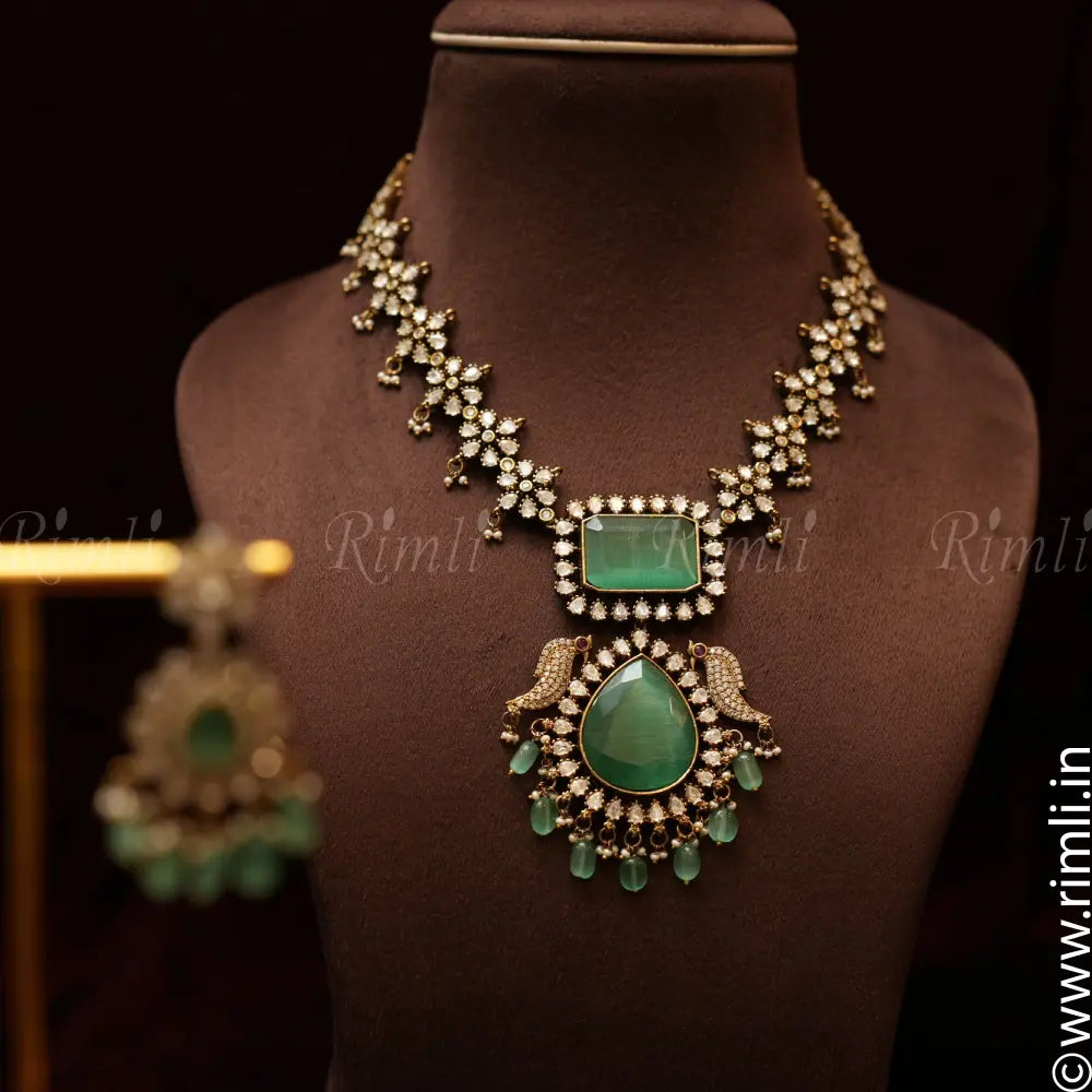 Soha Polki Necklace - Pastel Green - Rimli Boutique