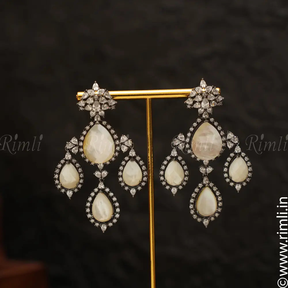 Avika Mother of Pearl Earrings - Rimli Boutique