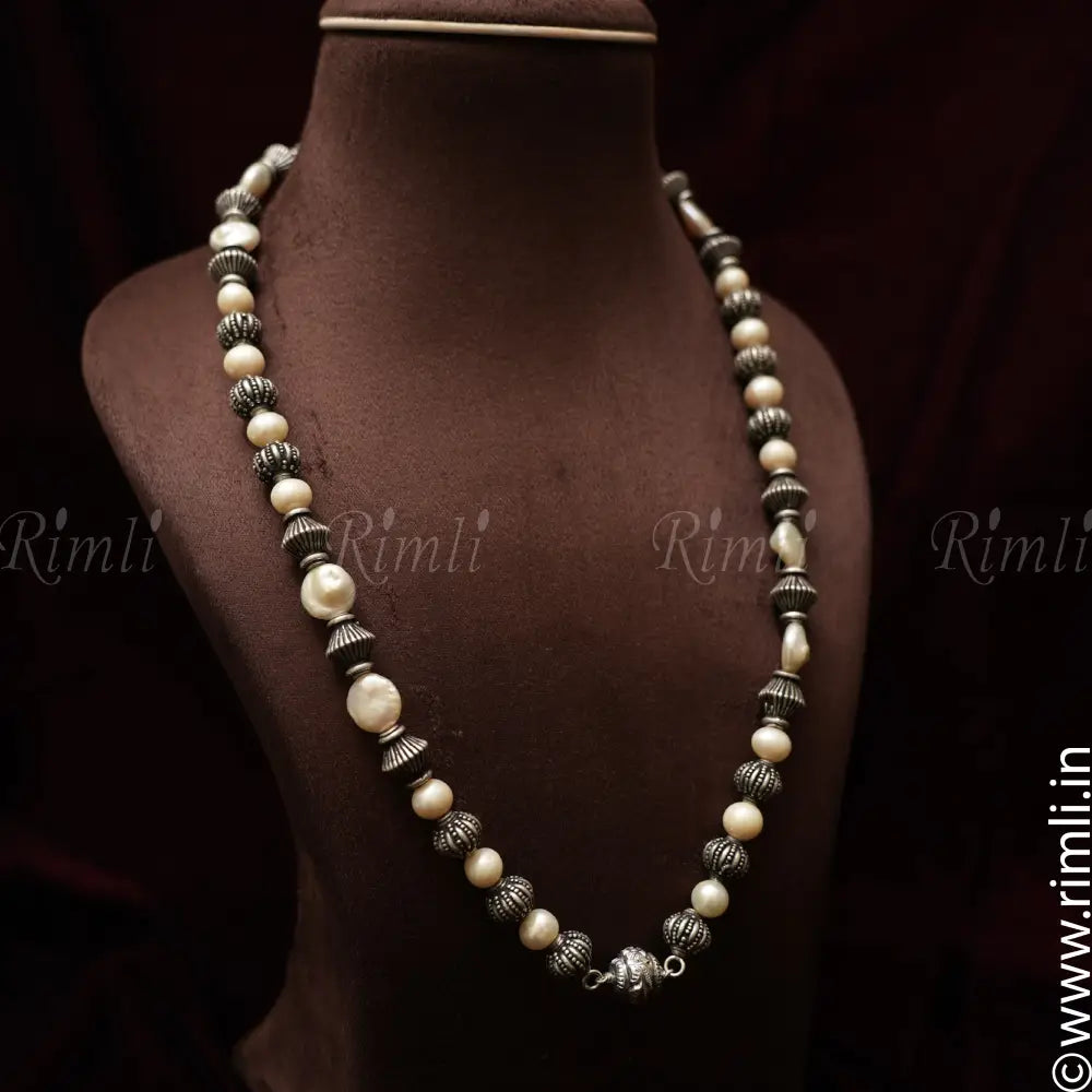 Idriti Silver Beaded Necklace - Rimli Boutique