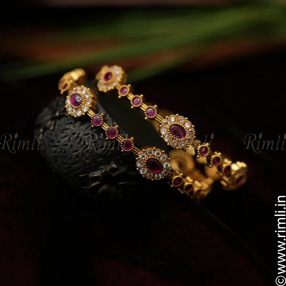 Ukta Antique Bangle - Red - Rimli Boutique