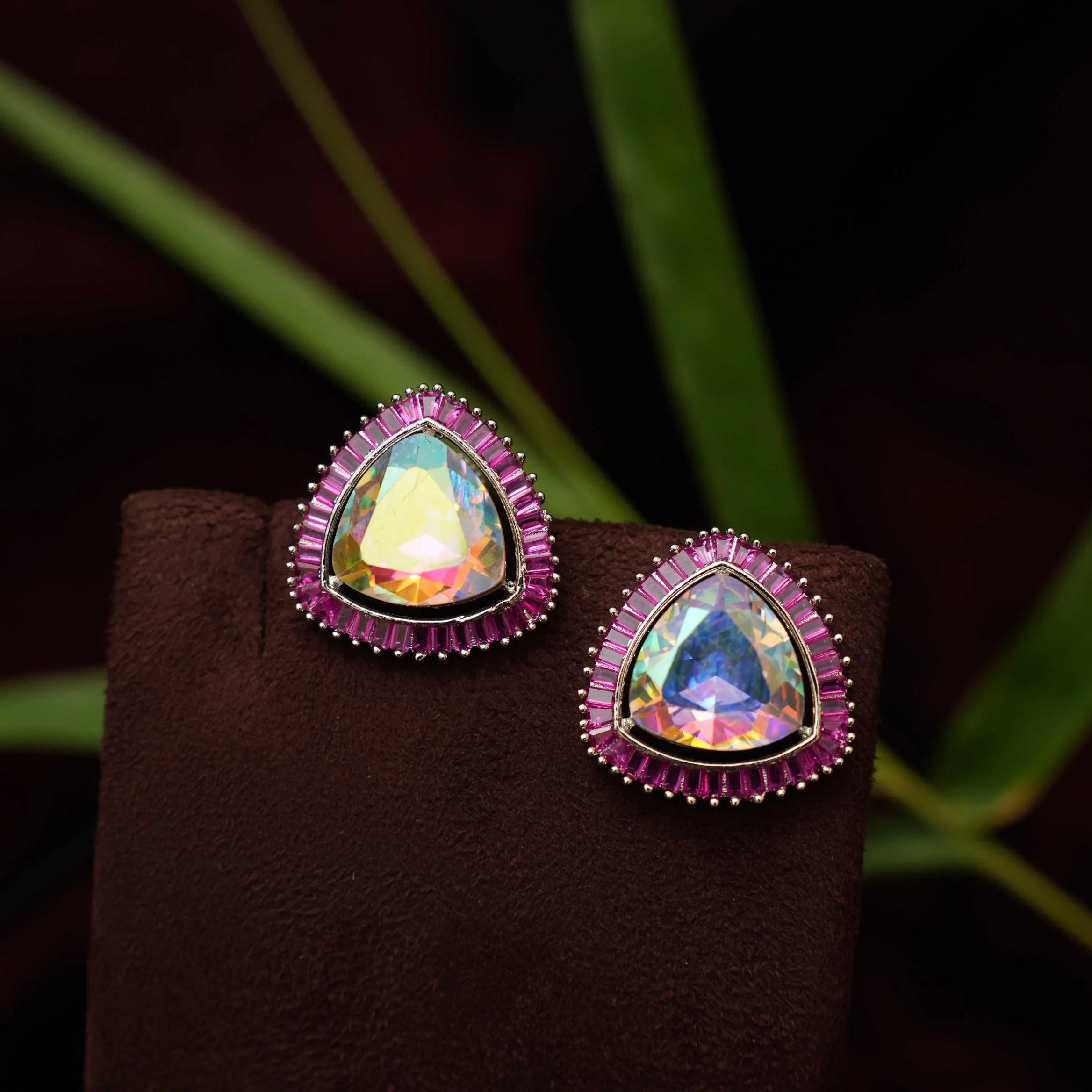 Hisha Zircon Ear Stud