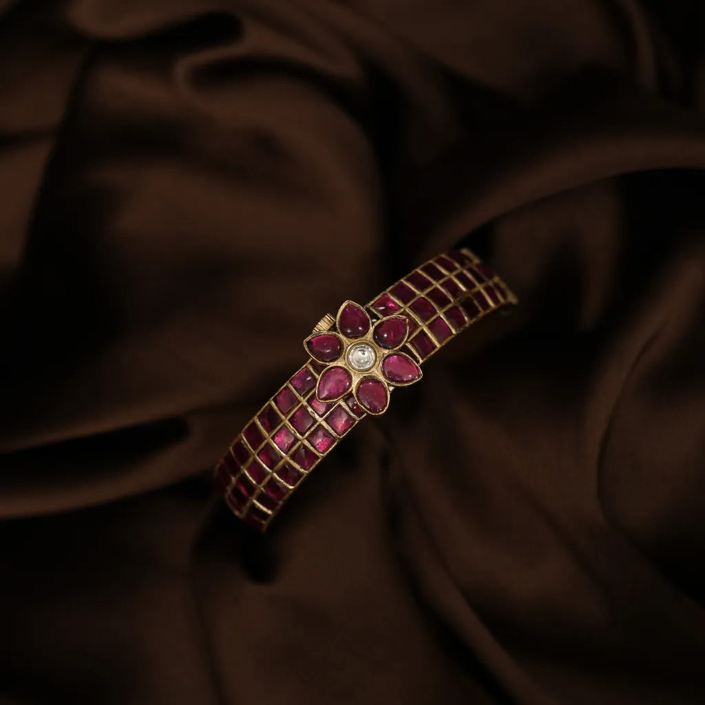 Aakesh Polki Bangle - Red