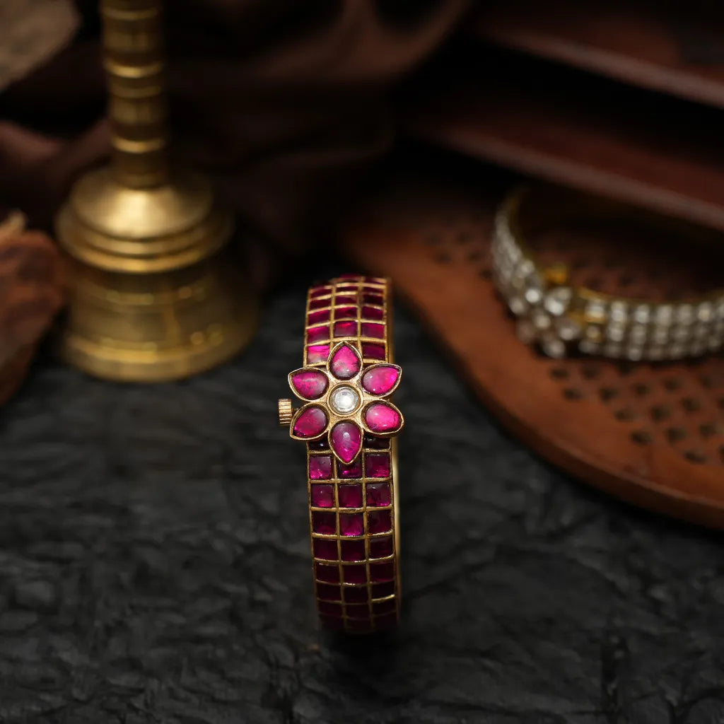 Aakesh Polki Bangle - Red