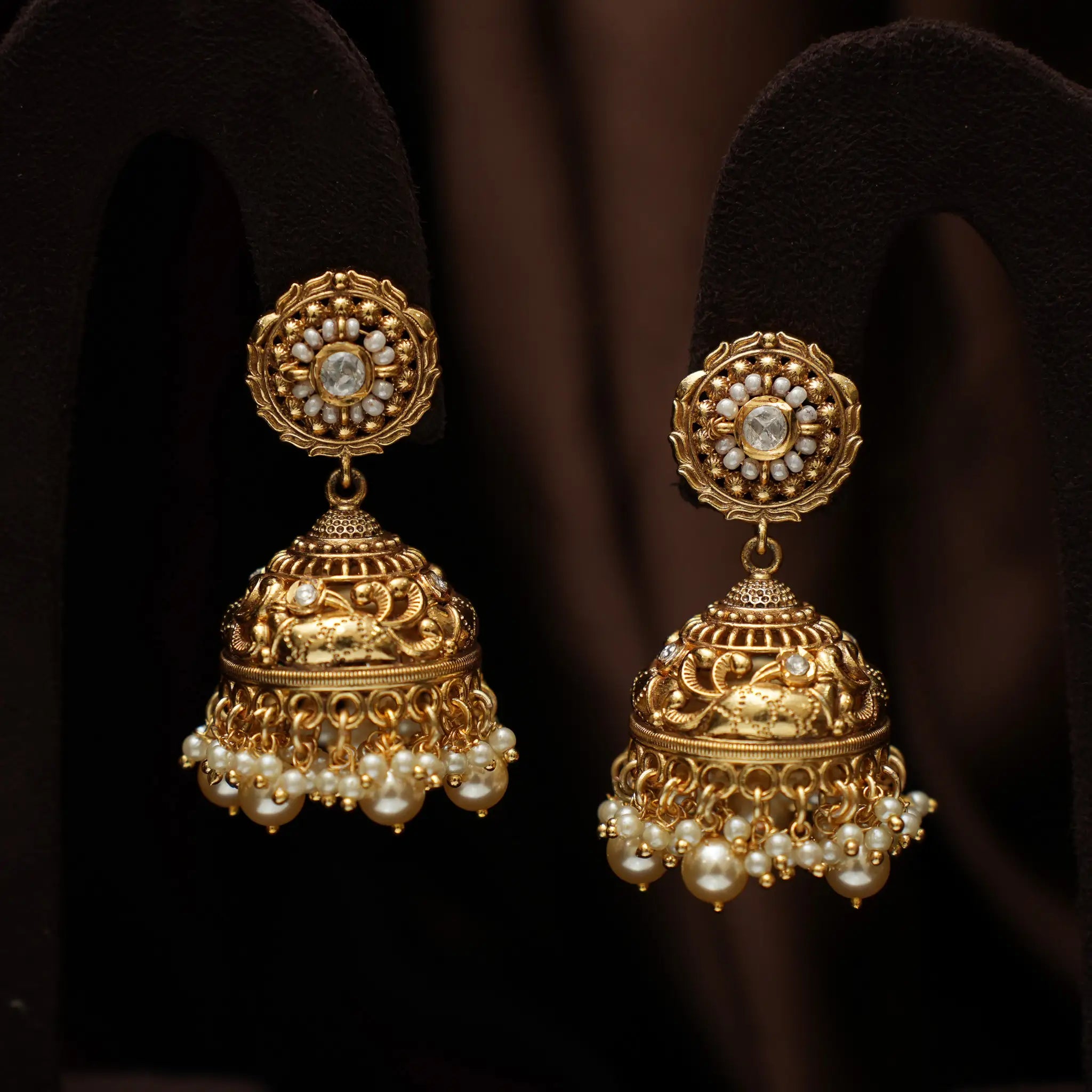 Aapti Beaded Choker - Pearl