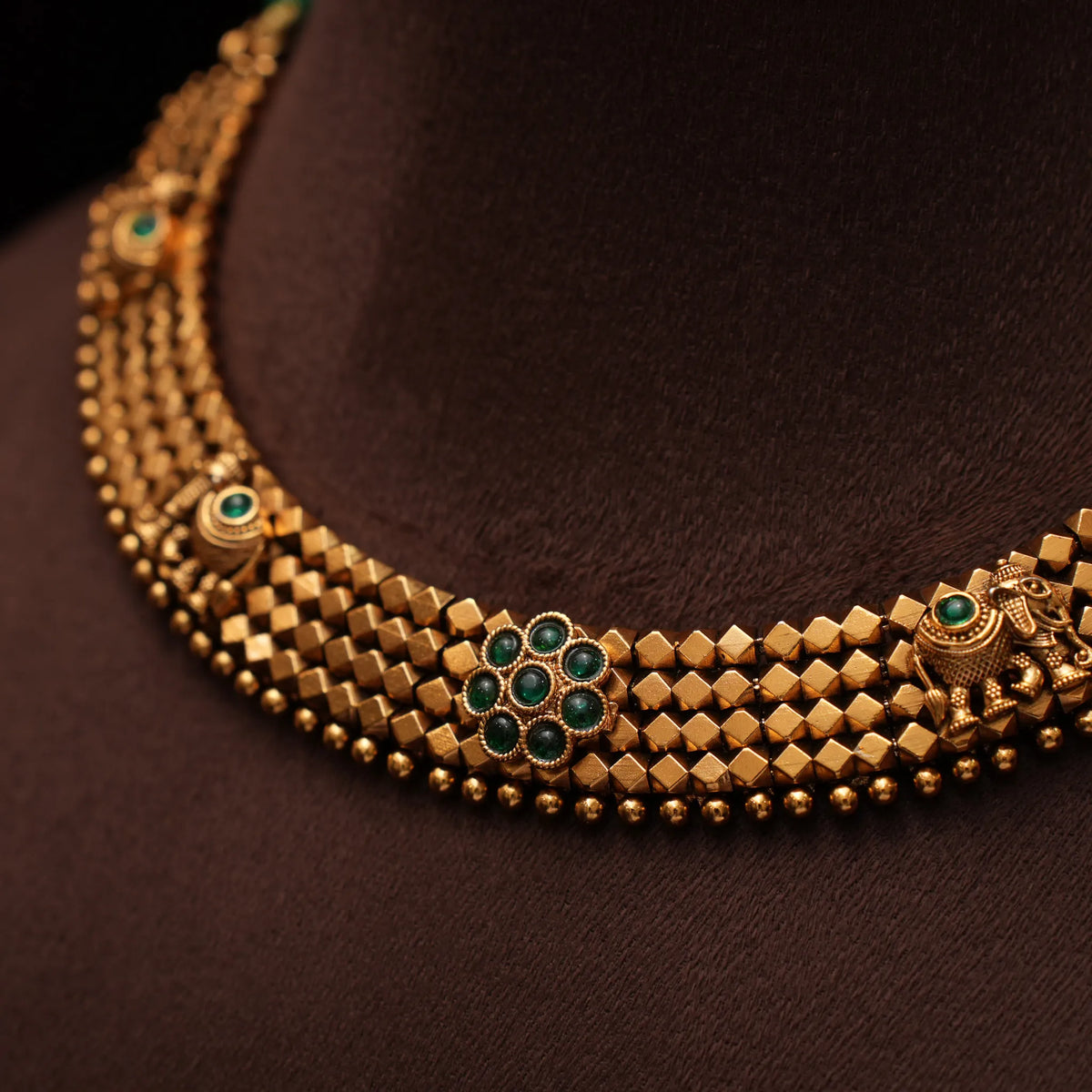 Aardita Antique Choker - Green