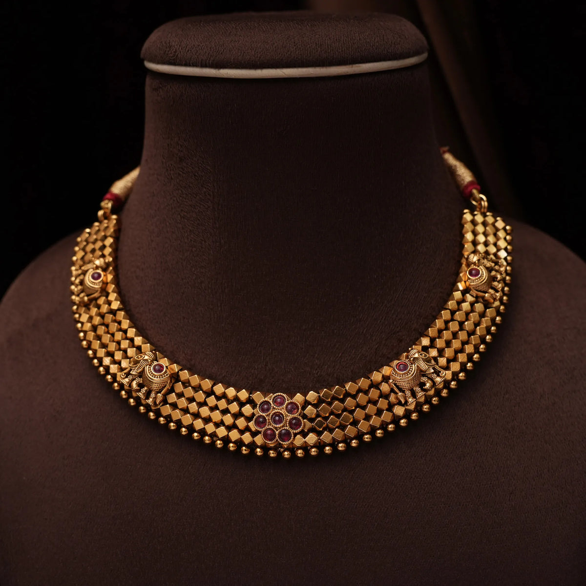 Aardita Antique Choker - Red