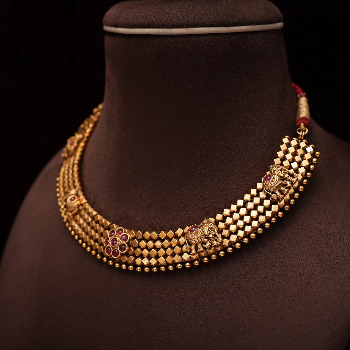 Aardita Antique Choker - Red