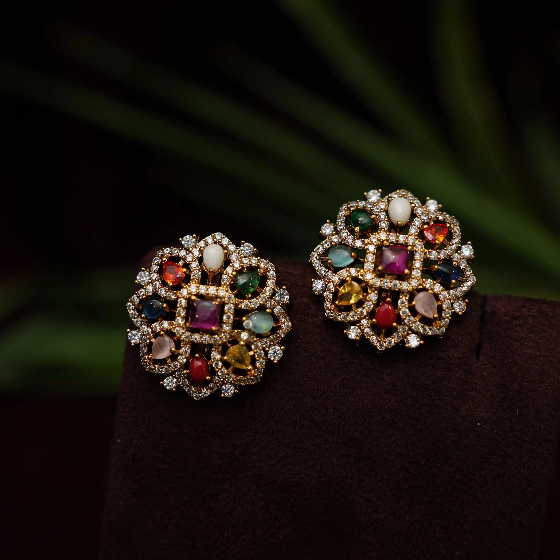 Aarna Ear Stud - Rimli Boutique